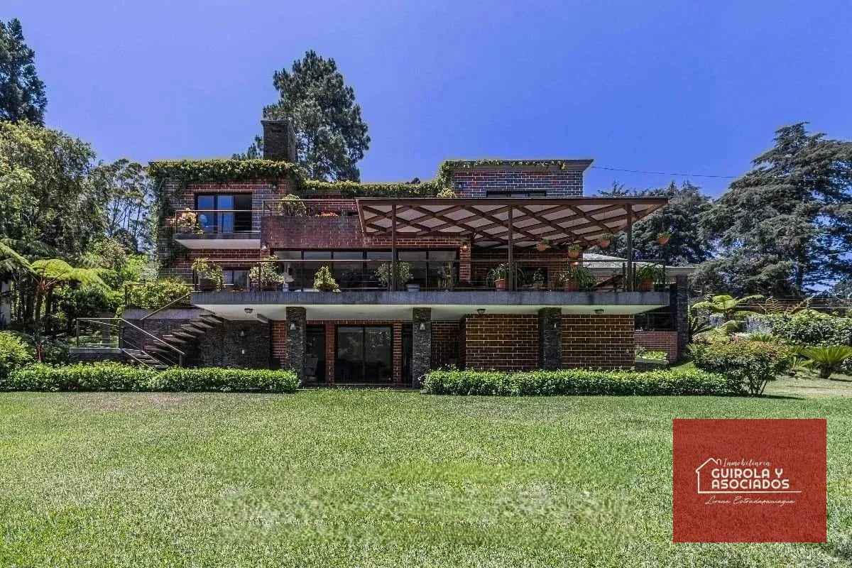 Hermosa casa en alquielr en Santa Rosalia 084CADST — Casa en Alquiler en Santa Catarina Pinula, Guatemala, Ciudad — foto 4 de 15