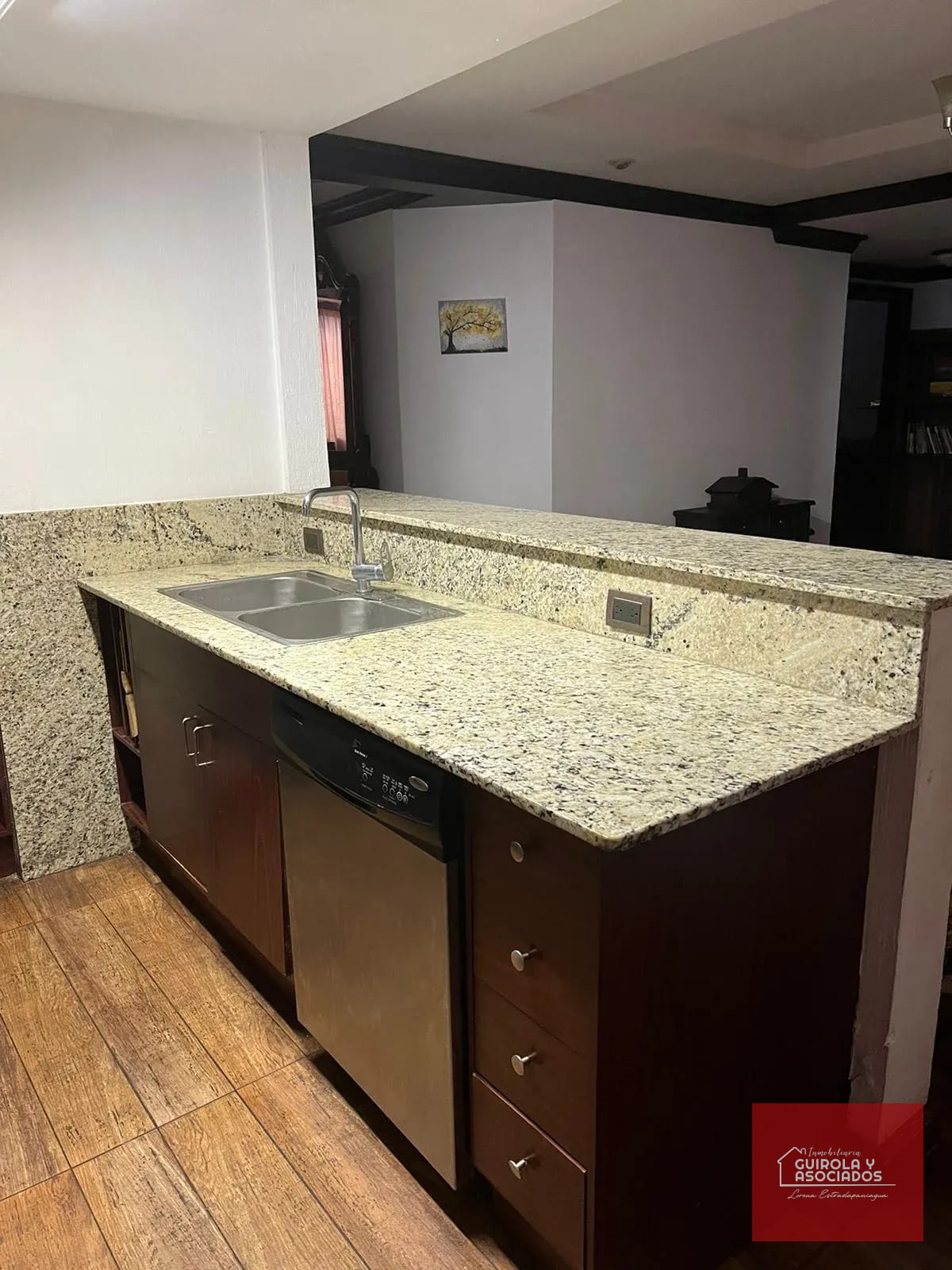 Bonito Apartamento en Alquiler en Zona 14 la Villa 016APATOADZ14 — Apartamento en Alquiler en Zona 14, Guatemala, Ciudad — foto 8 de 17