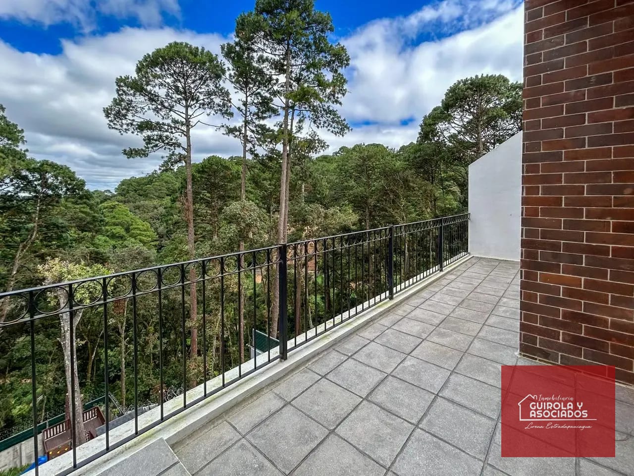 Bella Casa en Venta en Santa Rosalia 127CVSTD — Casa en Venta en Santa Rosalia La Laguna, Carretera a El Salvador, Guatemala, Ciudad — foto 3 de 17