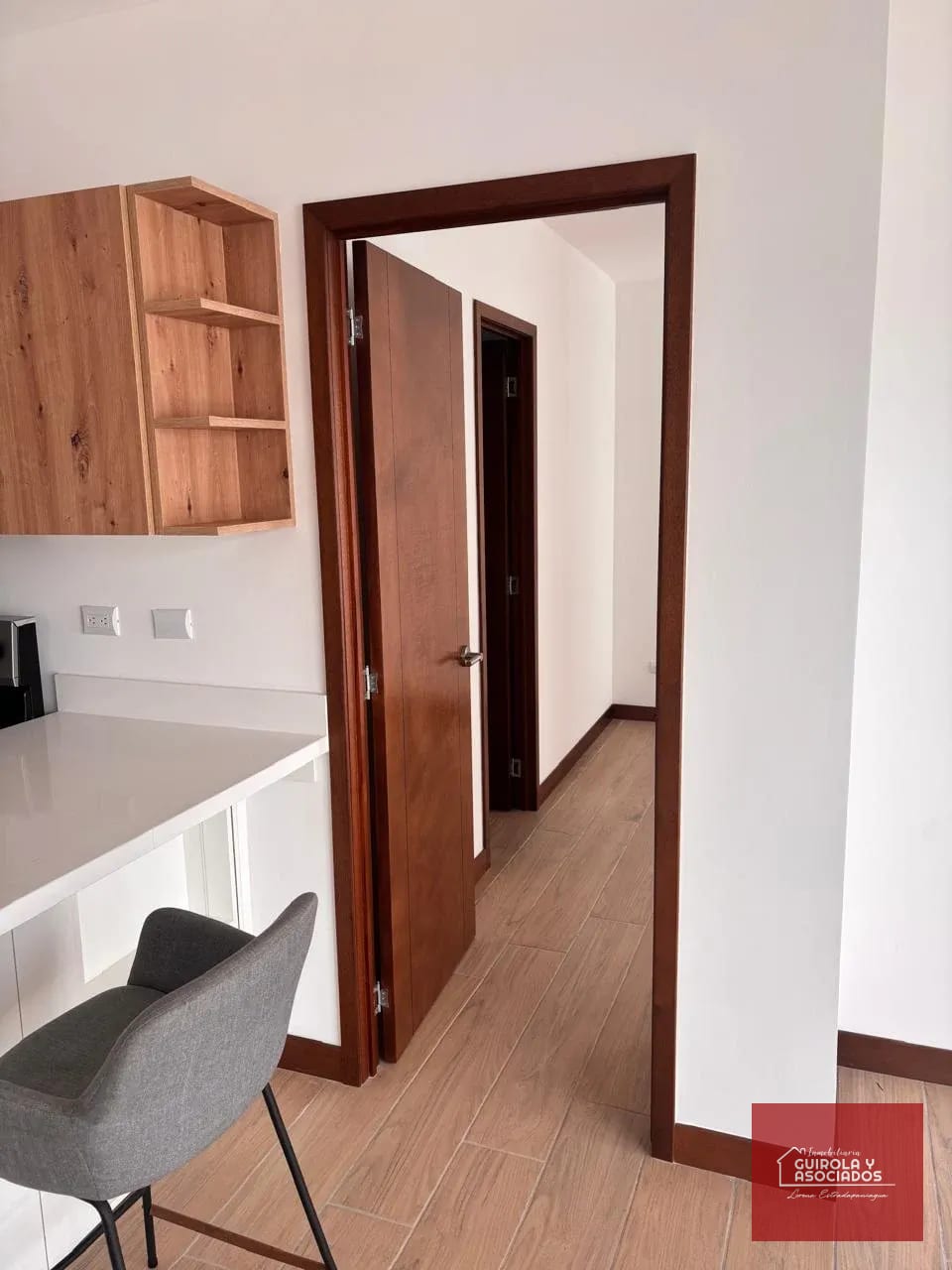 Lindo Apartamento en alquiler en zona 16 Kanajuyu 007APTOADZ16 — Apartamento en Alquiler en Zona 16, Guatemala, Ciudad — foto 8 de 13