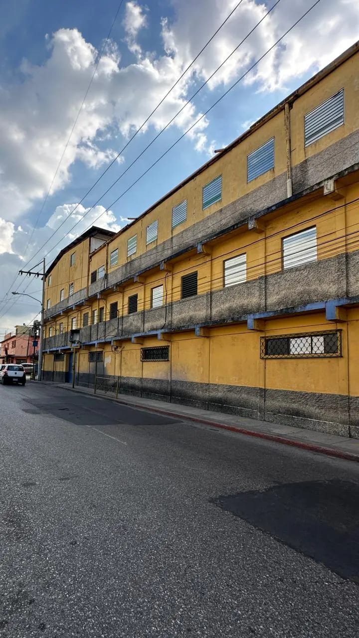 🏢 SE RENTAN EDIFICIOS EN ZONA 1 | CIUDAD DE GUATEMALA — Edificio en Alquiler en El Centro, Zona 1, Guatemala, Ciudad — foto 2 de 14