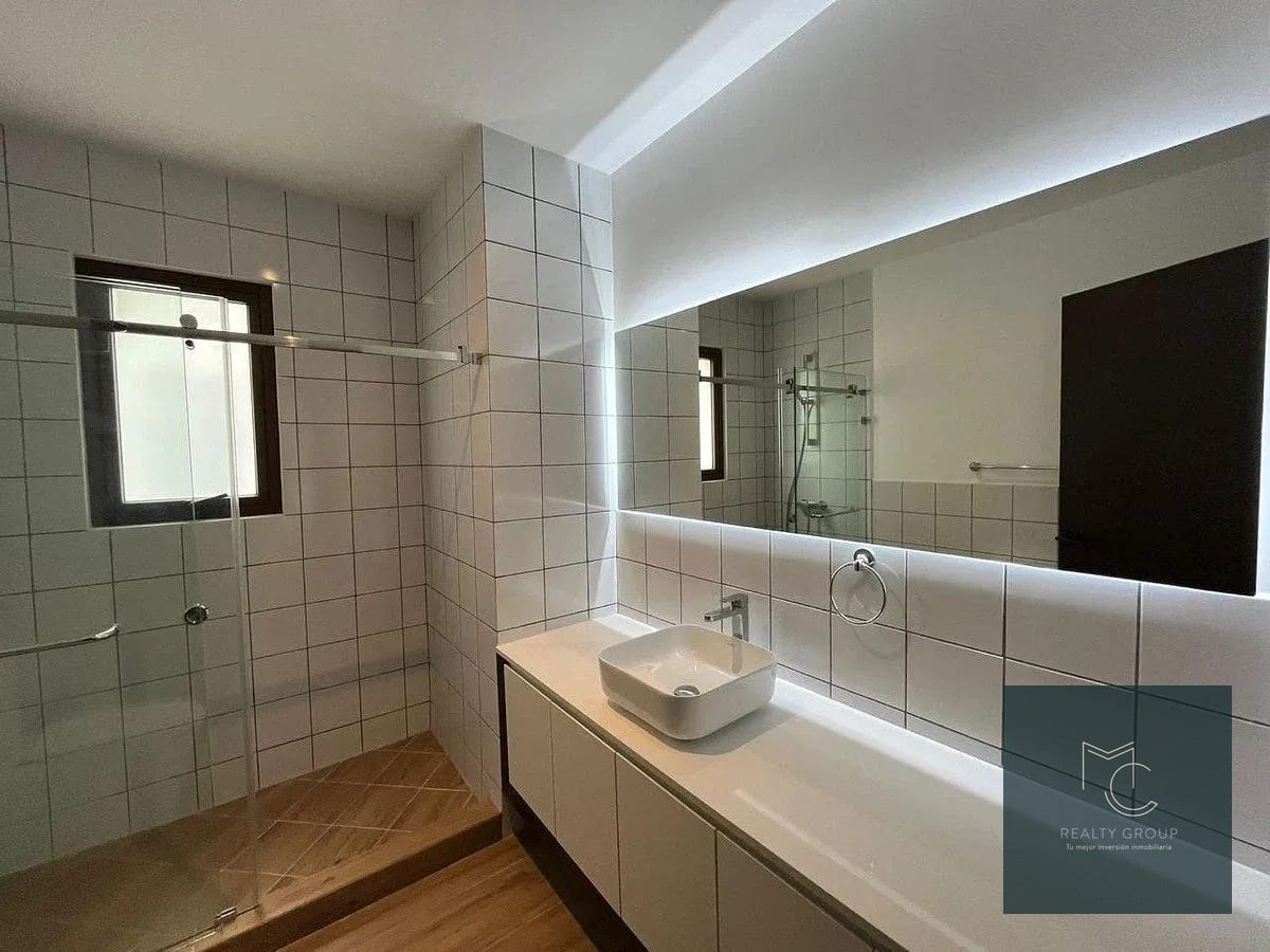 Apartamento en RENTA - zona 16 — Apartamento en Alquiler en Lirios de Cayalá III, Zona 16, Guatemala, Ciudad — foto 11 de 17
