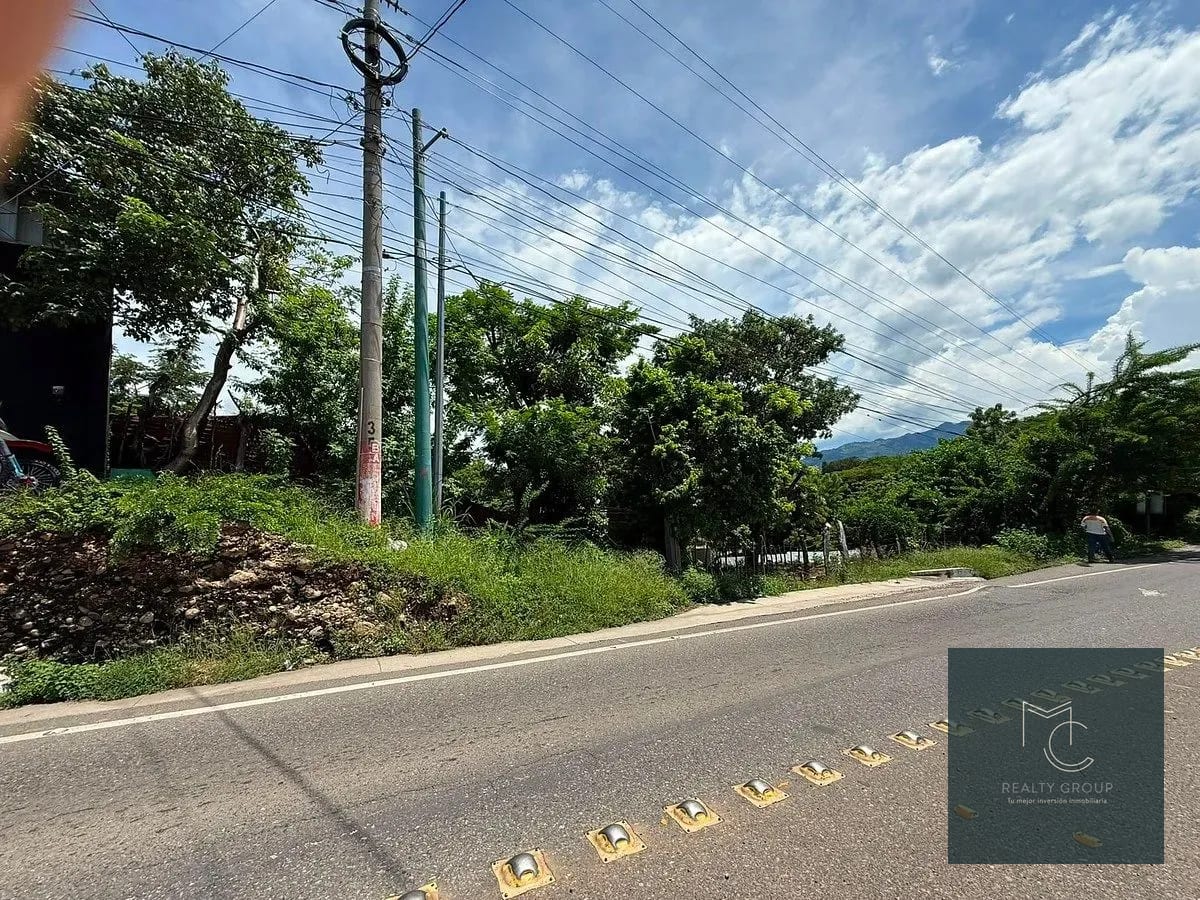 Terreno Céntrico a Orilla de Ruta Chiquimula — Terreno en Venta en Chiquimula, Chiquimula — foto 8 de 8