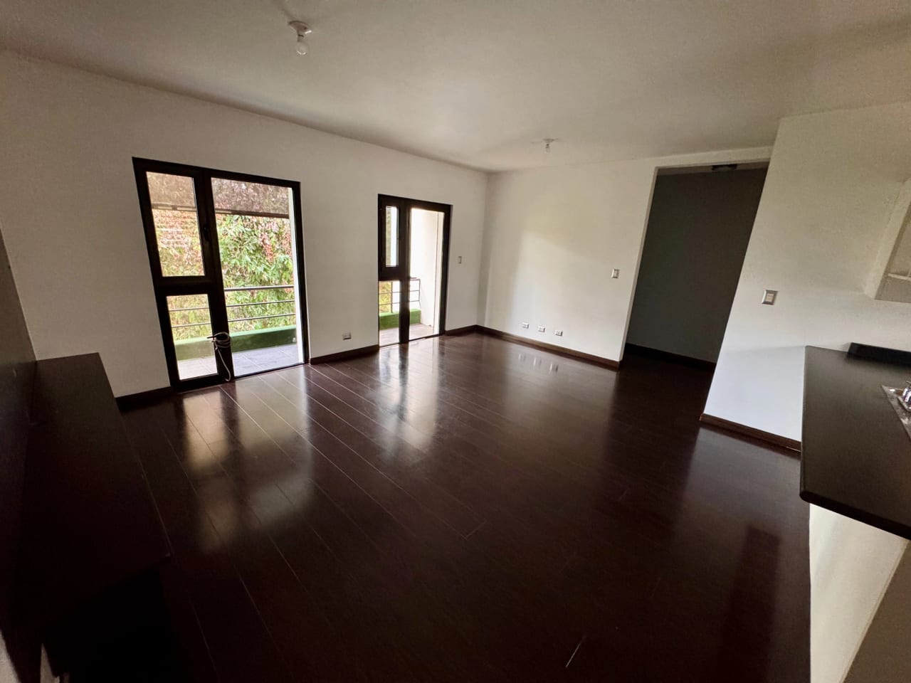 Lindo Apartamento en Alquiler zona 16 — Apartamento en Alquiler en Vista Hermosa IV, Zona 16, Guatemala, Ciudad — foto 2 de 12