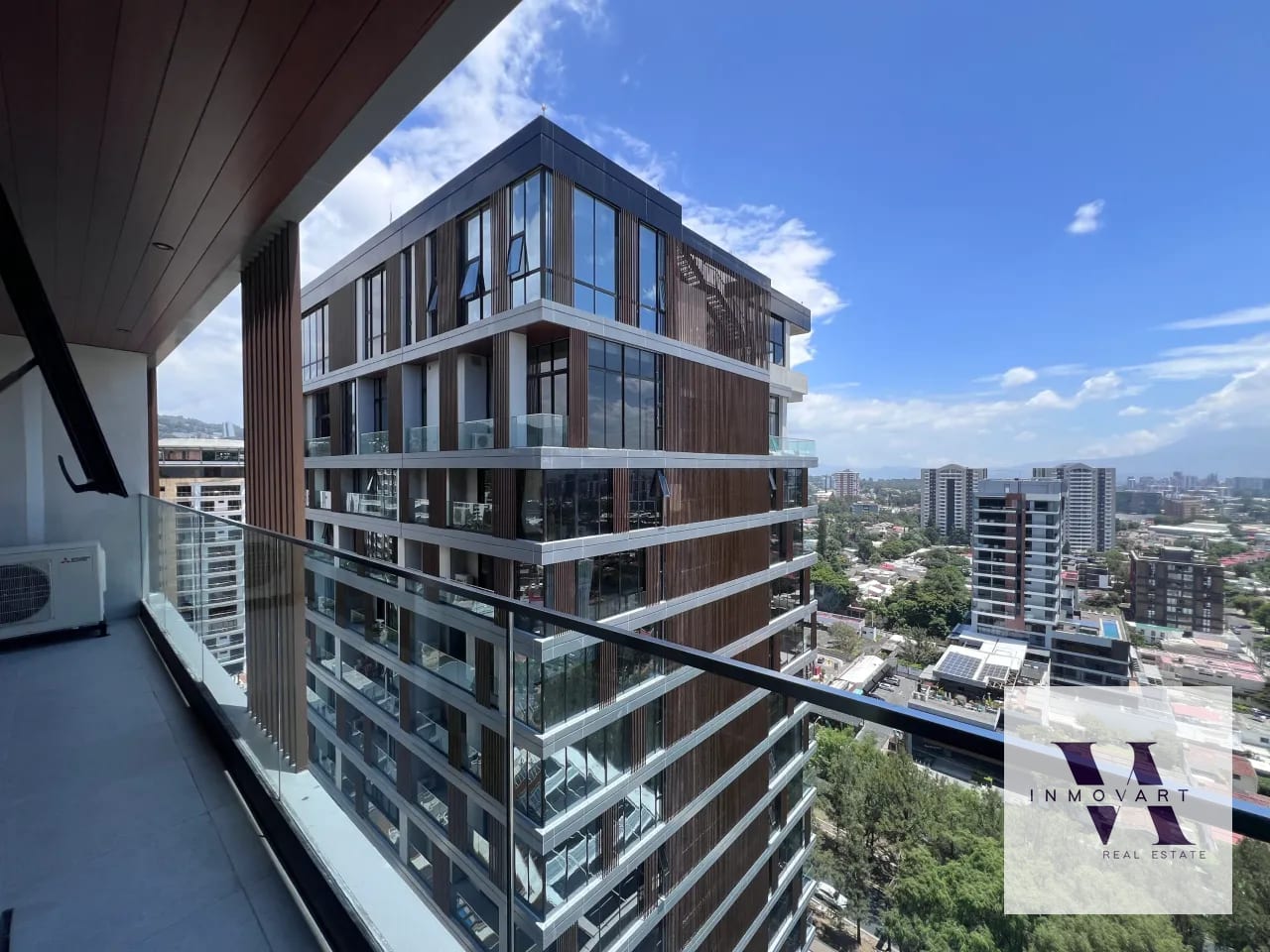 Apartamento en venta en Gaura — Apartamento en Venta en Gaura, Zona 15, Guatemala, Ciudad — foto 1 de 6