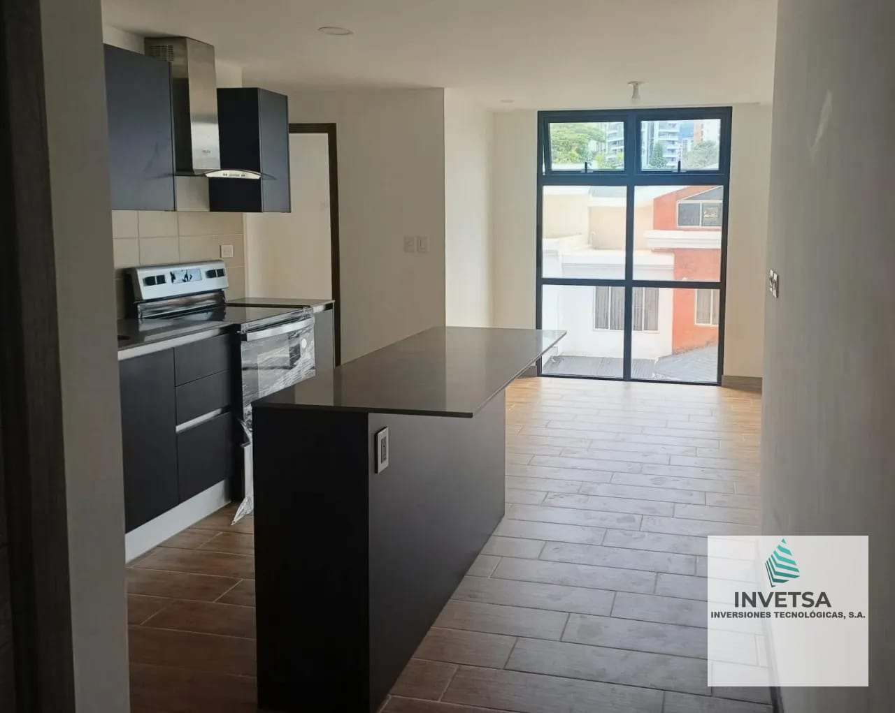 RENTA APARTAMENTO EN KIINTEA ZONA 15 VHII — Apartamento en Alquiler en Kiintea, Zona 15, Guatemala, Ciudad — foto 2 de 13