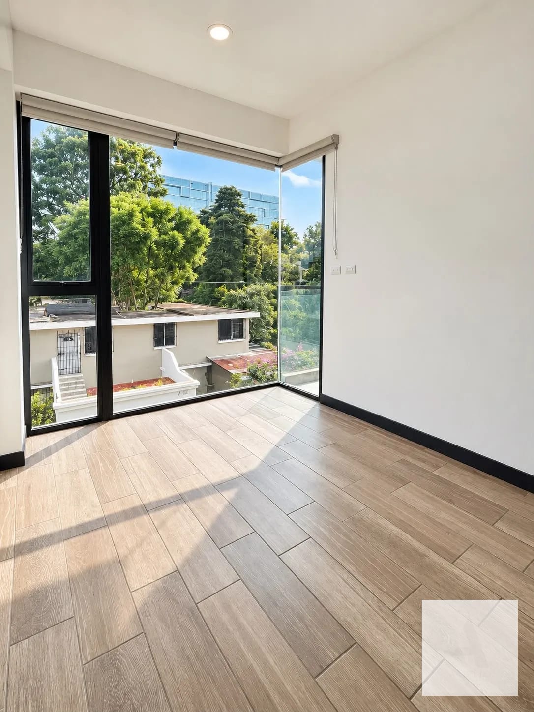 Apartamento en renta | A minutos de la UFM — Apartamento en Alquiler en Zona 10, Guatemala, Ciudad — foto 5 de 13