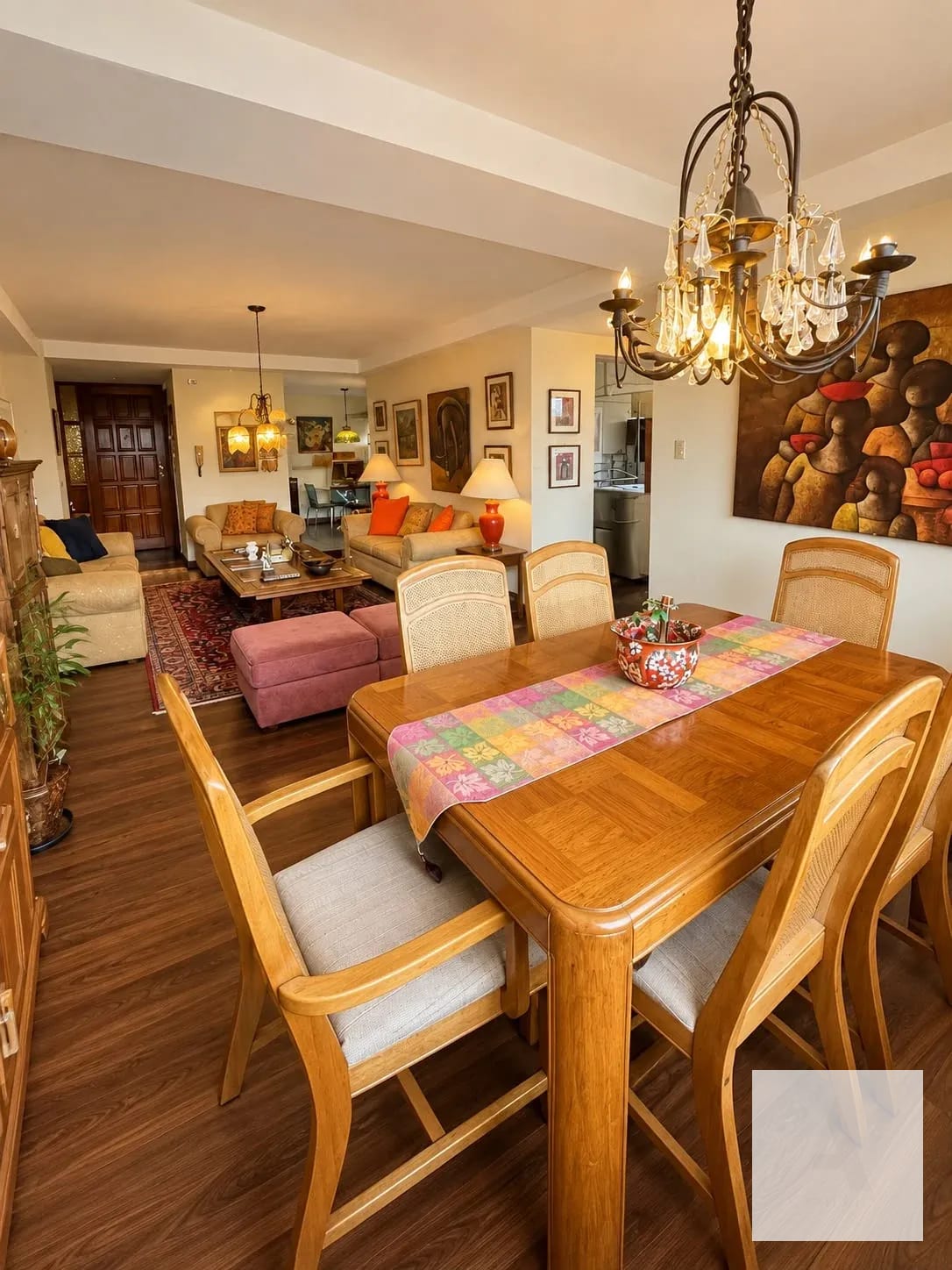 Apartamento a una cuadra de Plaza España | Edificio Alameda, Zona 9 — Apartamento en Venta en Zona 9, Guatemala, Ciudad — foto 2 de 14