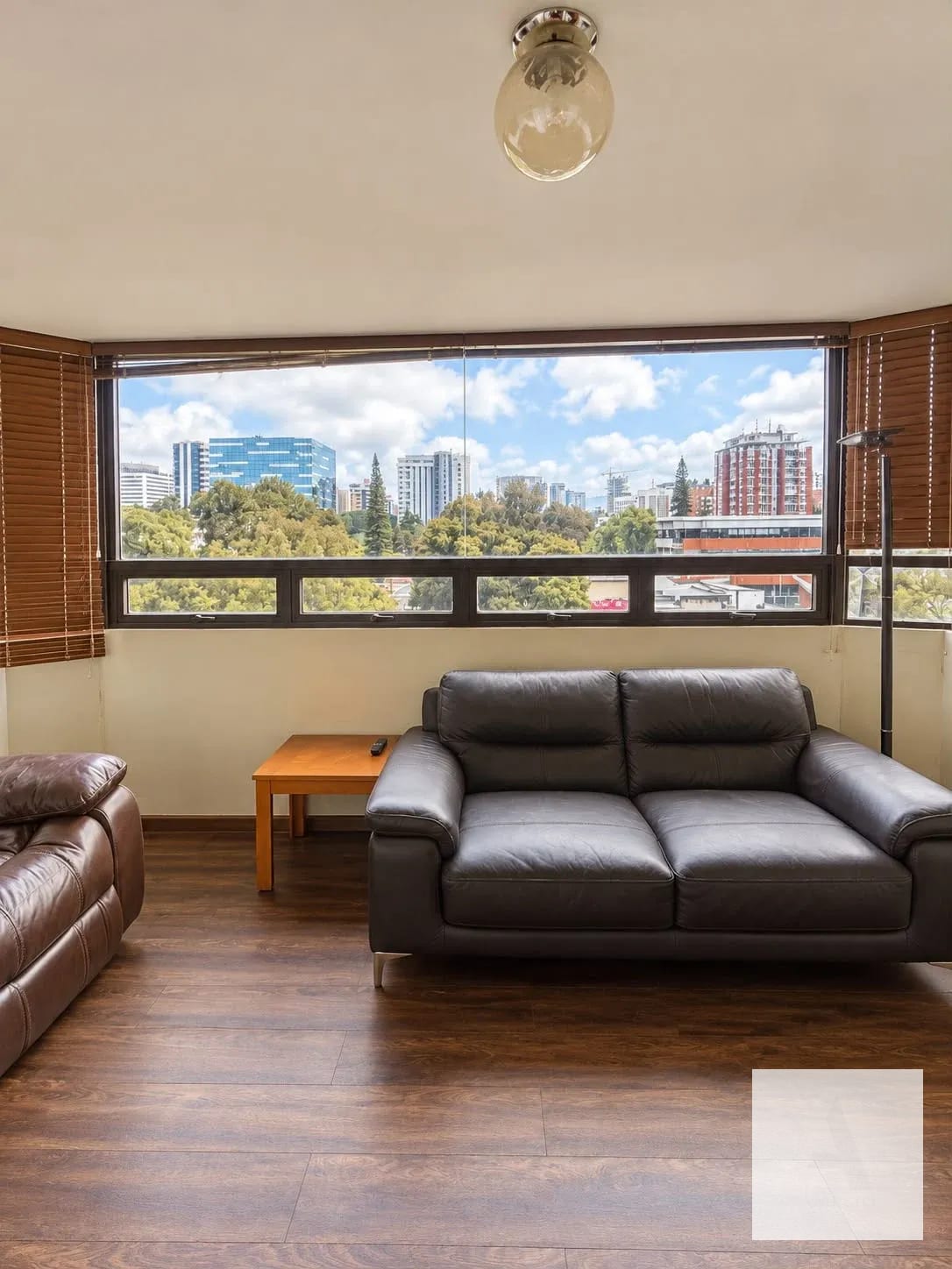 Apartamento a una cuadra de Plaza España | Edificio Alameda, Zona 9 — Apartamento en Venta en Zona 9, Guatemala, Ciudad — foto 9 de 14