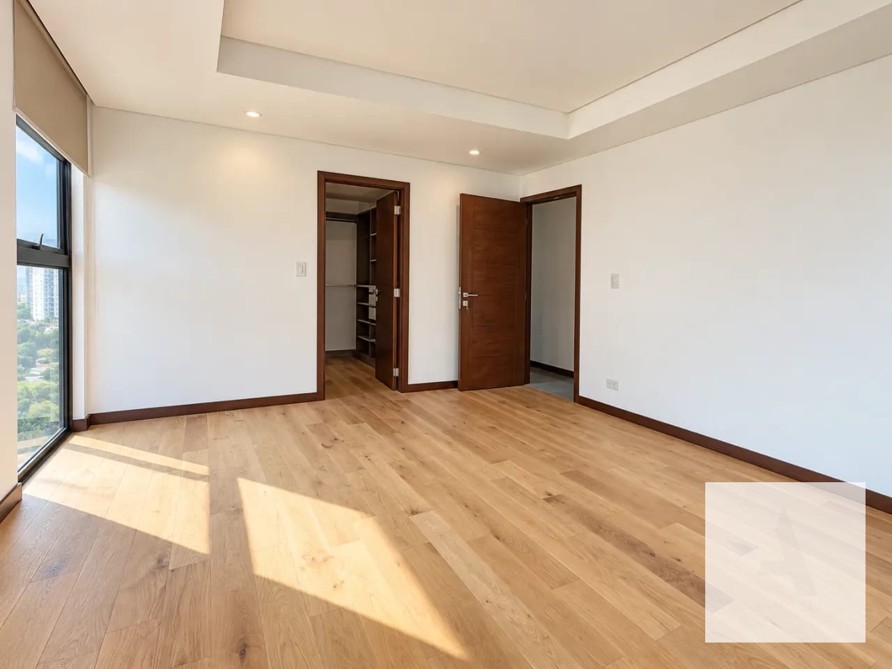 Dormitorio principal — Apartamento en renta | Reserva 5ta Avenida, Zona 14 | 3 habitaciones — Apartamento en Alquiler en Quinta Avenida, Zona 14, Guatemala, Ciudad — foto 9 de 15