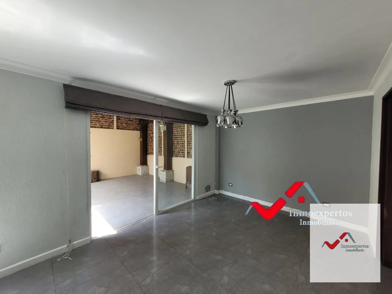 CASA EN RENTA EN PRADOS DE SAN CRISTOBAL, ZONA 8 DE MIXCO — Casa en Alquiler en Prados de San Cristóbal, Zona 8 Mixco, Guatemala, Ciudad — foto 11 de 15