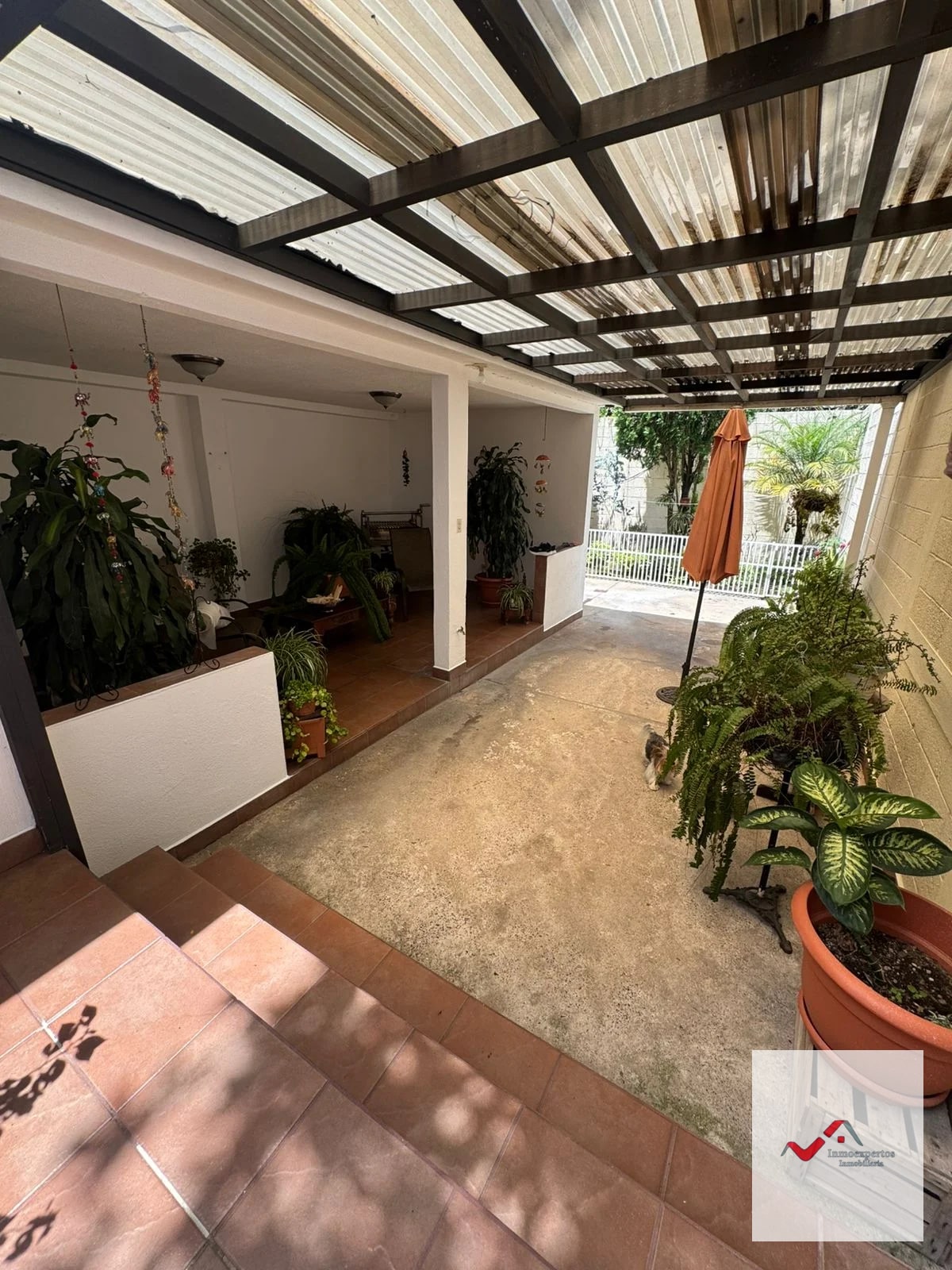 CASA EN VENTA, SAN CRISTOBAL SECTOR B1 ZONA 8 DE MIXCO — Casa en Venta en Zona 8 Mixco, Guatemala, Ciudad — foto 13 de 17
