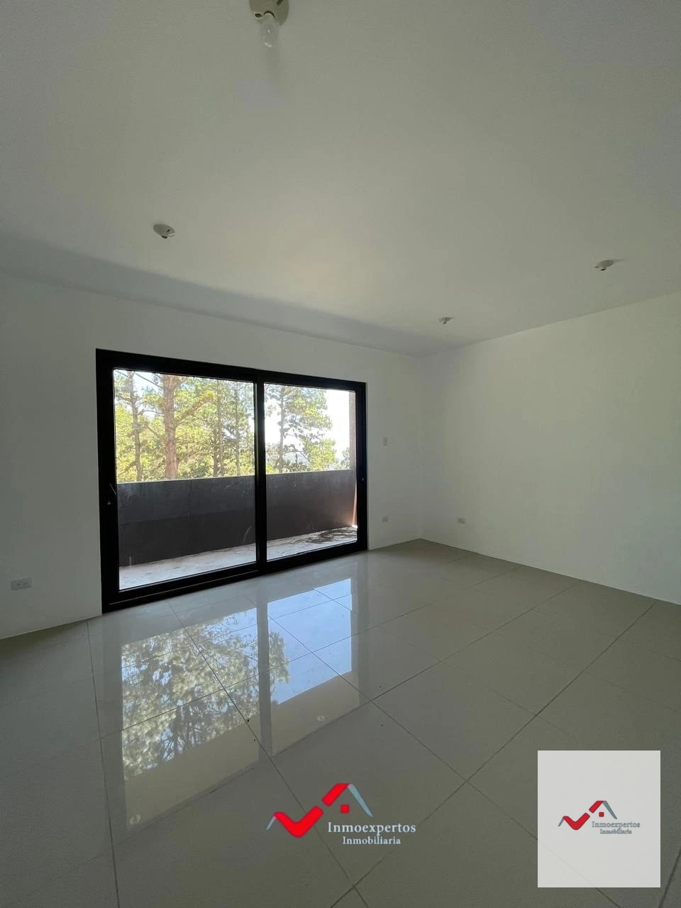 CASA EN VENTA EN ZONA 16 — Casa en Venta en Zona 16, Guatemala, Ciudad — foto 14 de 17