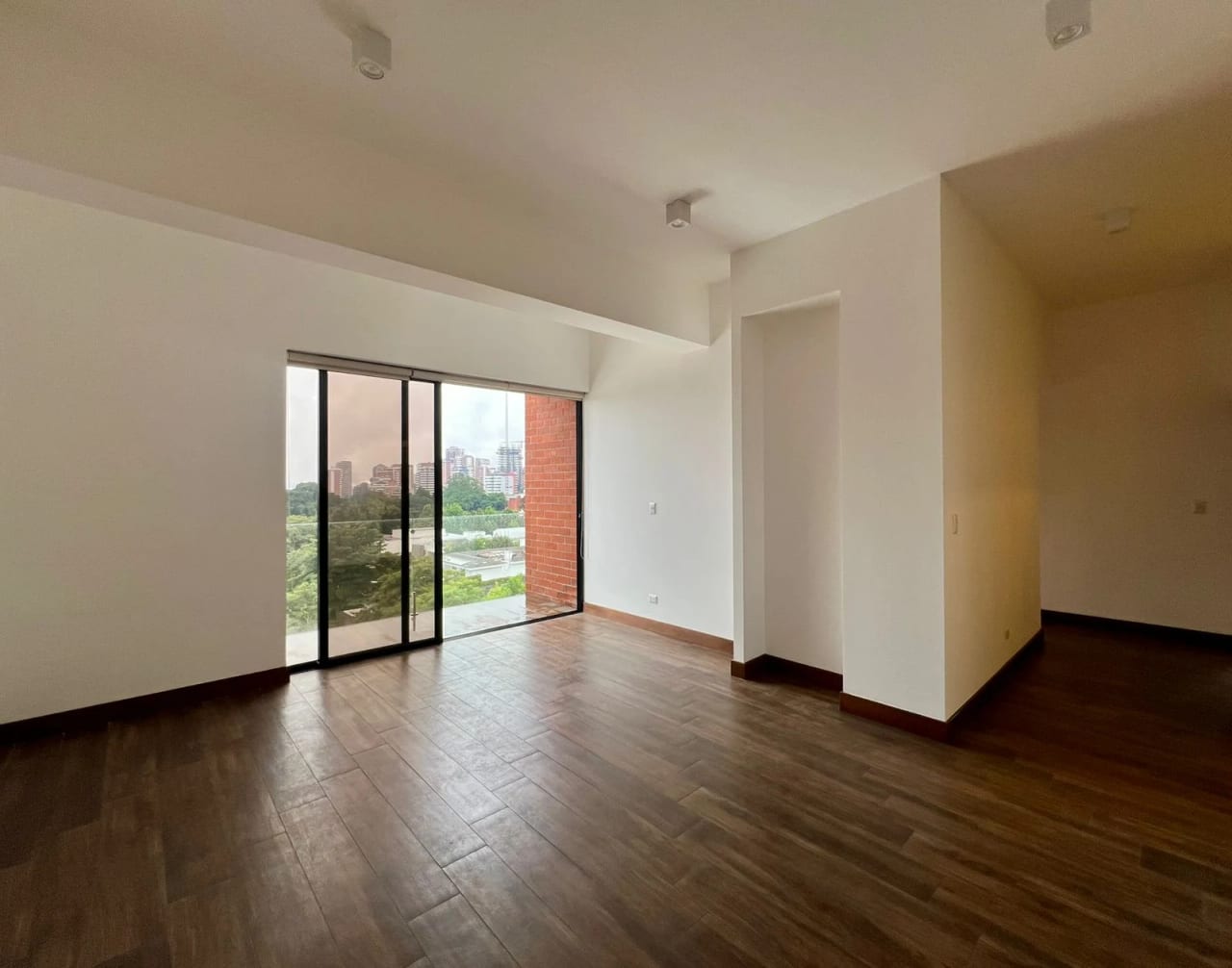 APARTAMENTO EN VENTA EN ZONA 14, EDIFICIO CASA CAÑADA — Apartamento en Venta en Casa Cañada, Zona 14, Guatemala, Ciudad — foto 7 de 14