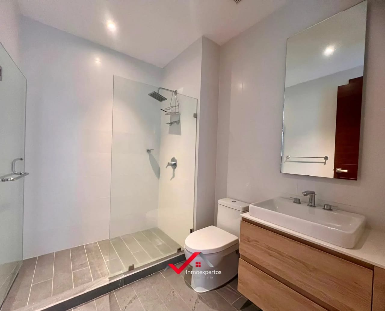 EDIFICIO VHISTA APARTAMENTO EN VENTA ZONA 15 — Apartamento en Venta en Vhista, Zona 15, Guatemala, Ciudad — foto 5 de 15