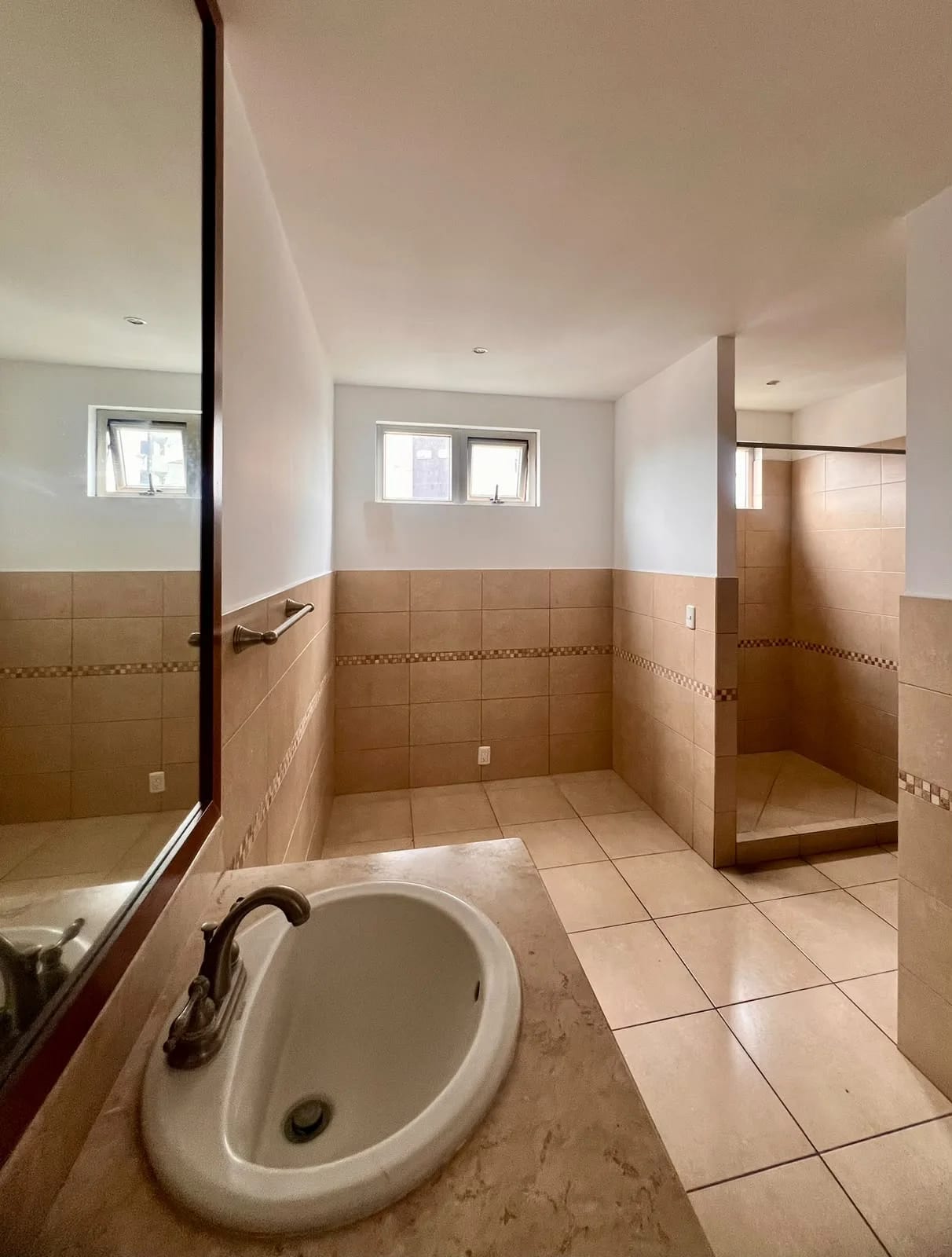Apartamento en Renta, Bottecelli II Zona 15 — Apartamento en Venta en Botticelli II, Zona 15, Guatemala, Ciudad — foto 16 de 17