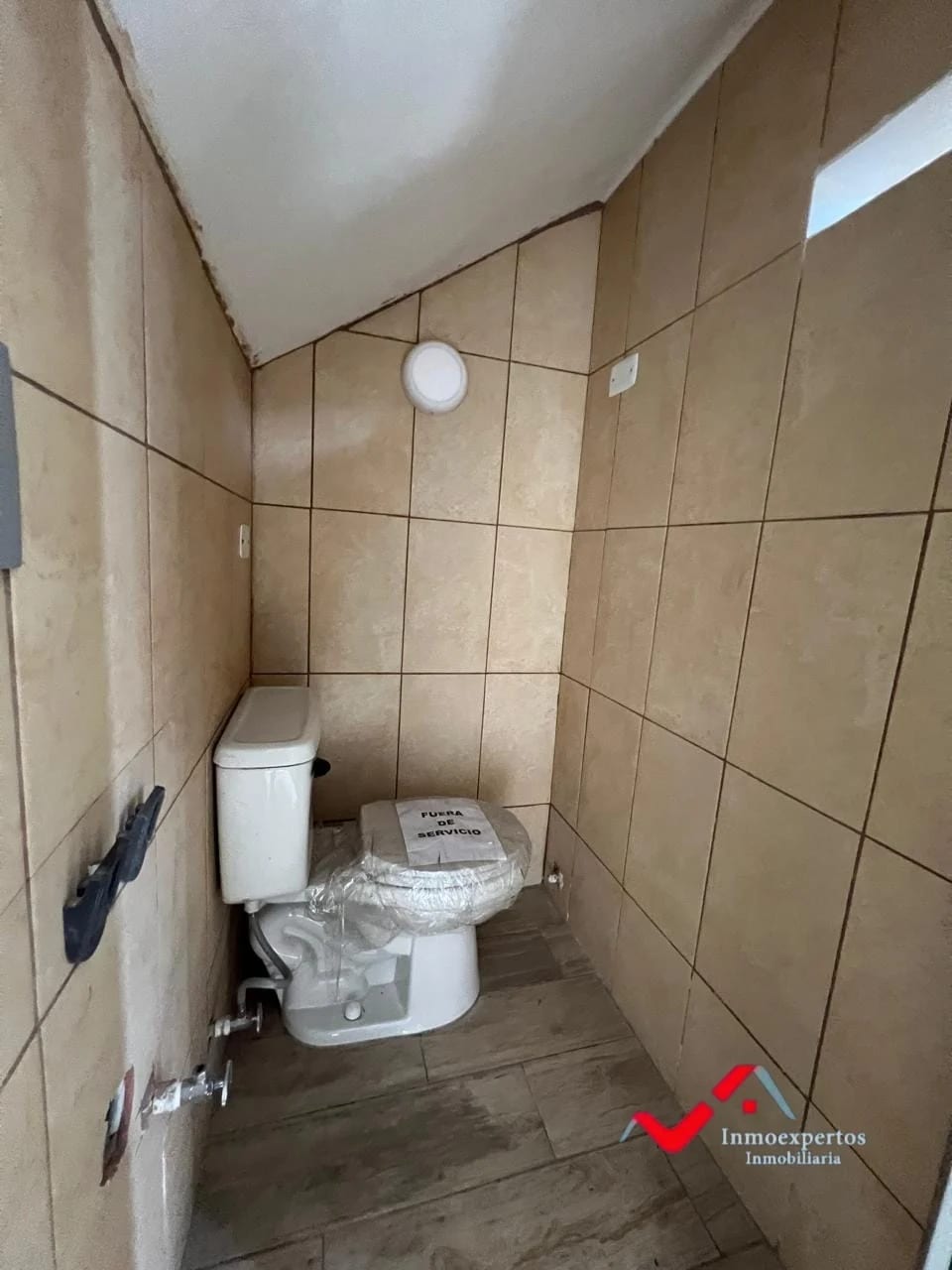 Edificio en Renta, Zona 1 de Mixco Roosvelt — Edificio en Alquiler en Zona 1 Mixco, Guatemala, Ciudad — foto 11 de 17