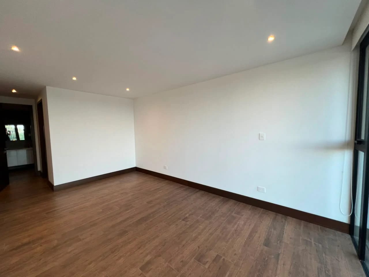 Apartamento en Renta, Zona 15 Edificio Guara Vista Hermosa 1 — Apartamento en Alquiler en Zona 15, Guatemala, Ciudad — foto 2 de 12