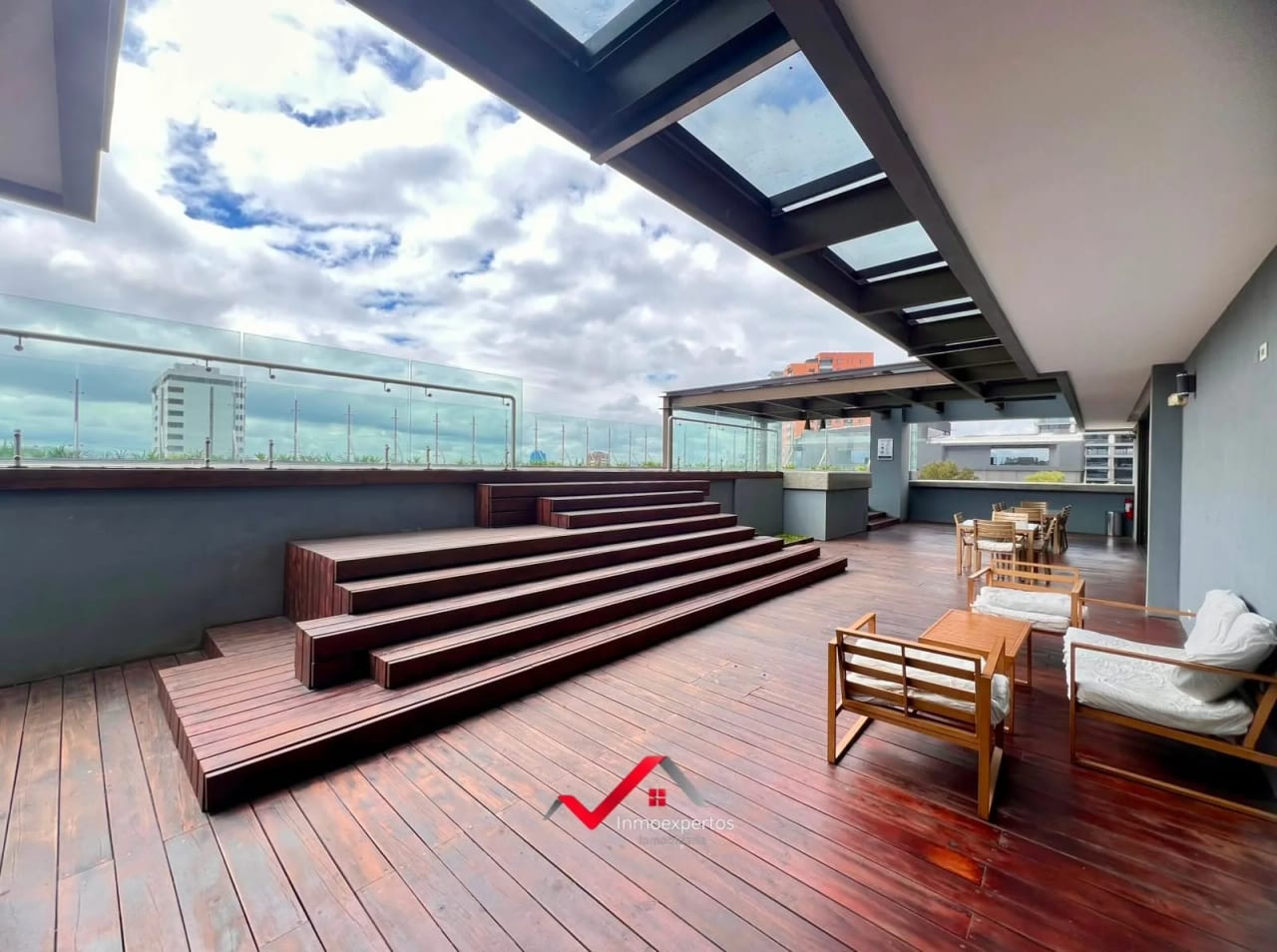 Apartamento con Linea Blanca en Renta, Zona 15 Vista Hermosa II Edifi — Apartamento en Alquiler en Vhista, Zona 15, Guatemala, Ciudad — foto 4 de 17