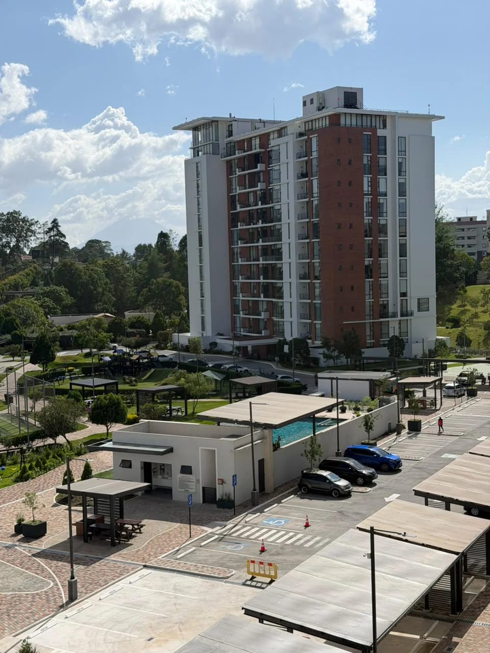 Apartamento en Renta Zona 16 San Isidro 2021 — Apartamento en Alquiler en San Isidro 20/21, Zona 16, Guatemala, Ciudad — foto 12 de 14
