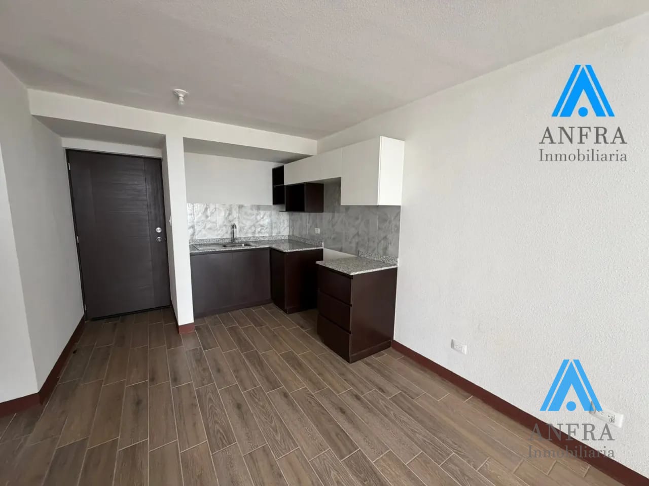 Precioso apartamento en venta en San Nicolas del Bosque — Apartamento en Venta en Zona 4 Mixco, Guatemala, Ciudad — foto 1 de 8