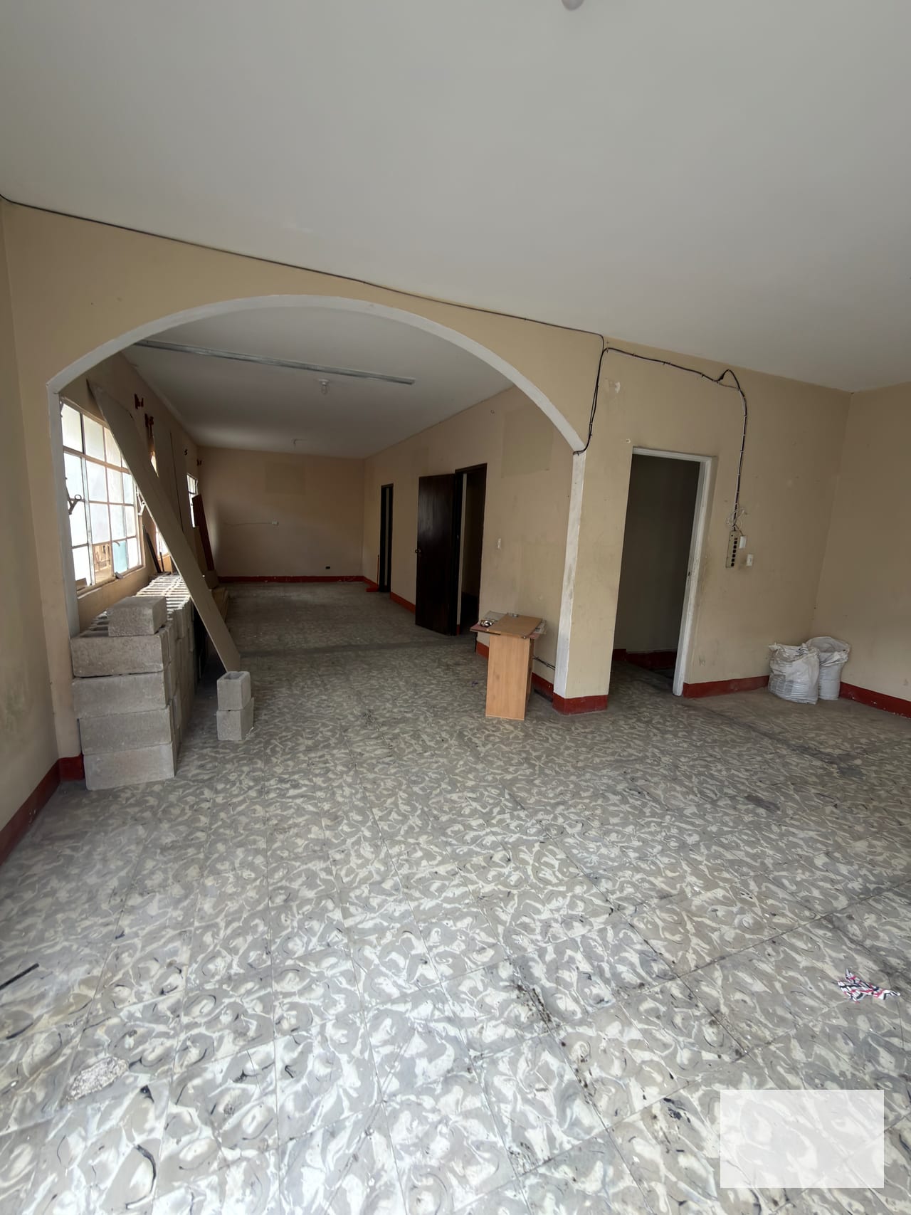 Casa comercial en renta en zona 3 cerca de la 19 calle (copia) — Casa en Alquiler en Zona 3, Guatemala, Ciudad — foto 1 de 3