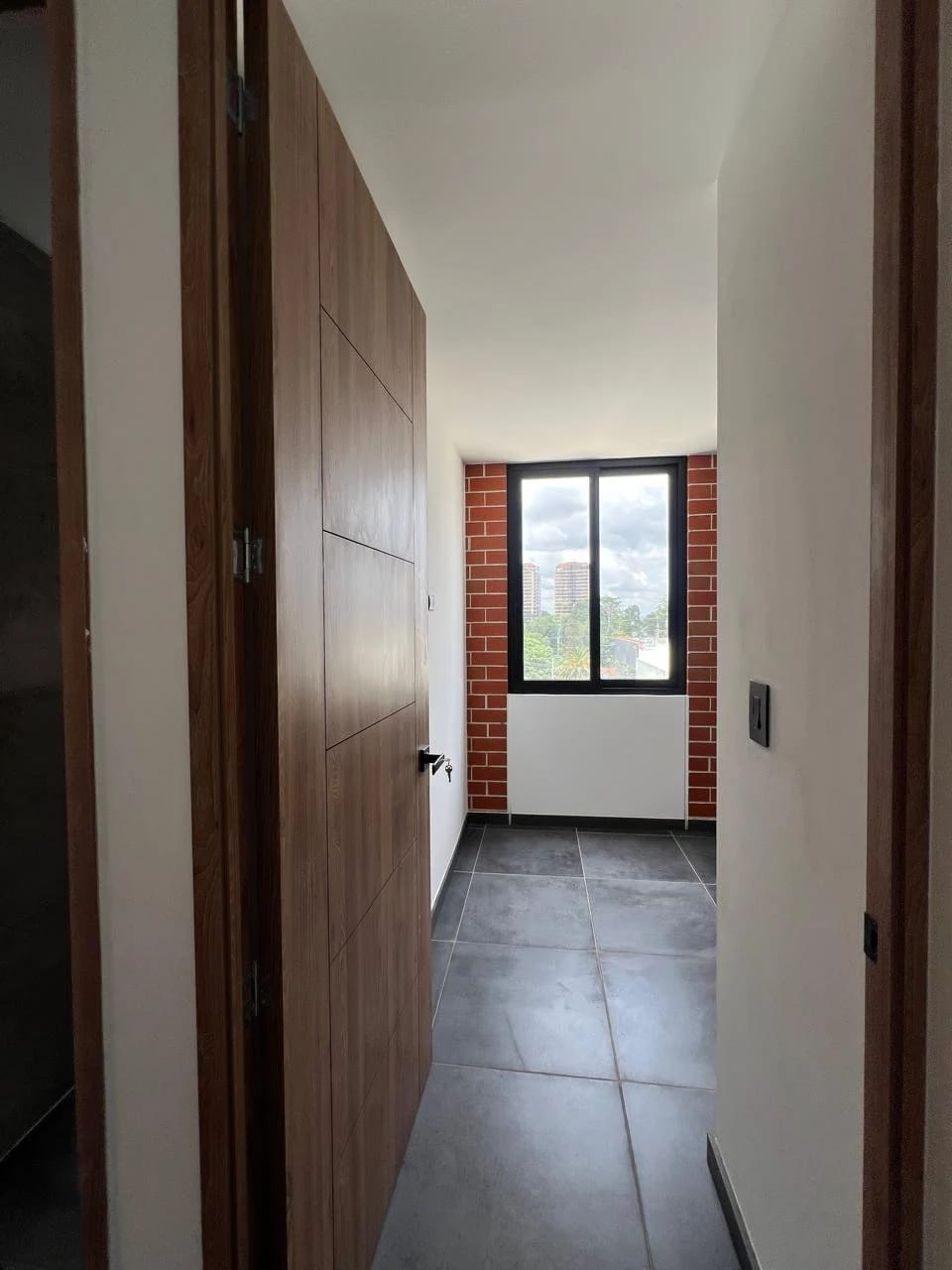 Lindo apartamento de dos dormitorios — Apartamento en Alquiler en Zona Viva, Zona 10, Guatemala, Ciudad — foto 10 de 17