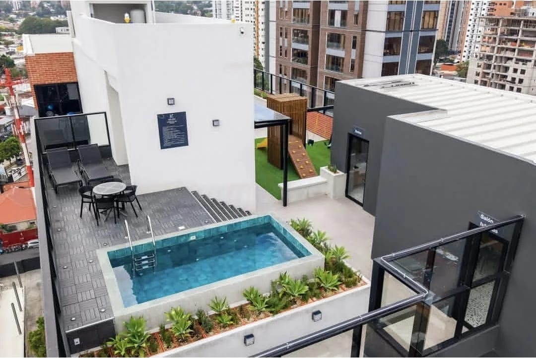 Lindo apartamento de dos dormitorios — Apartamento en Alquiler en Zona Viva, Zona 10, Guatemala, Ciudad — foto 17 de 17