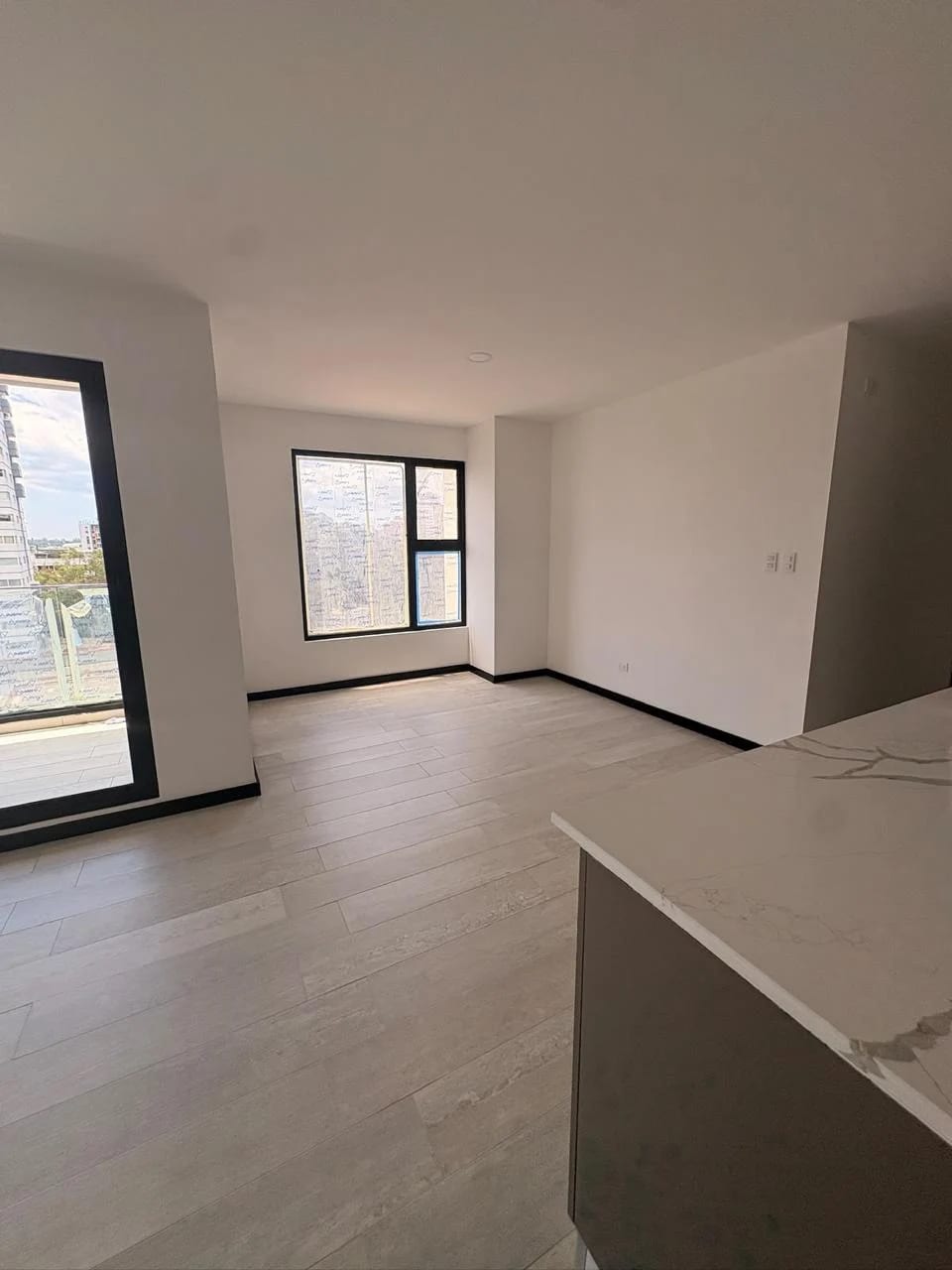 Comedor — Amplio apartamento en VERDU ZONA 13, 99.96mtr2 Tres dormitorios — Apartamento en Venta en Verdú, Zona 13, Guatemala, Ciudad — foto 3 de 13