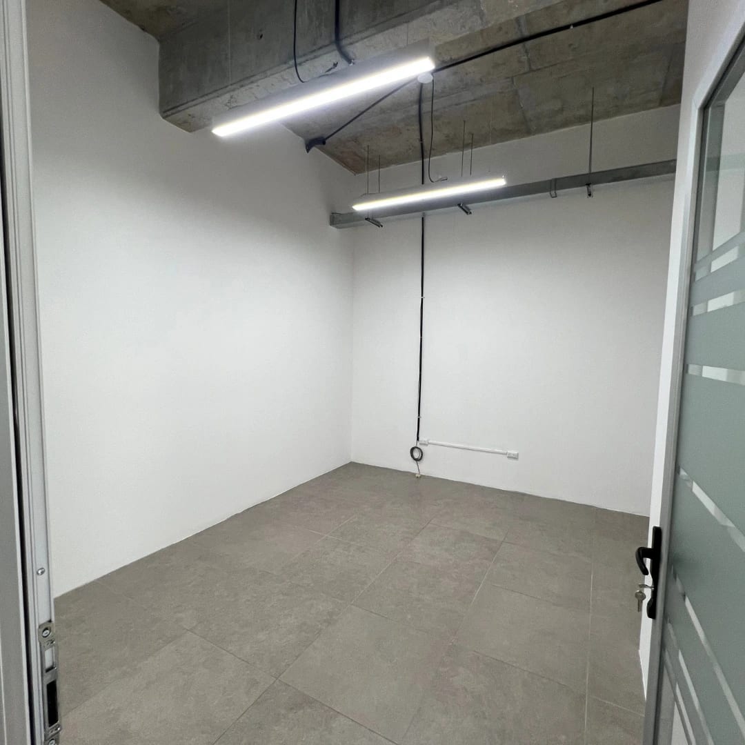 Oficina en Renta | Edificio Insigne, Z. 15 — Oficina en Alquiler en Insigne, Zona 15, Guatemala, Ciudad — foto 2 de 7