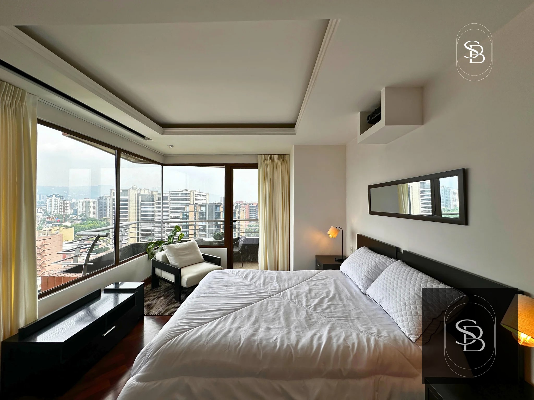Apartamento amuebaldo en Renta - Santa Maria Z.10 - 5