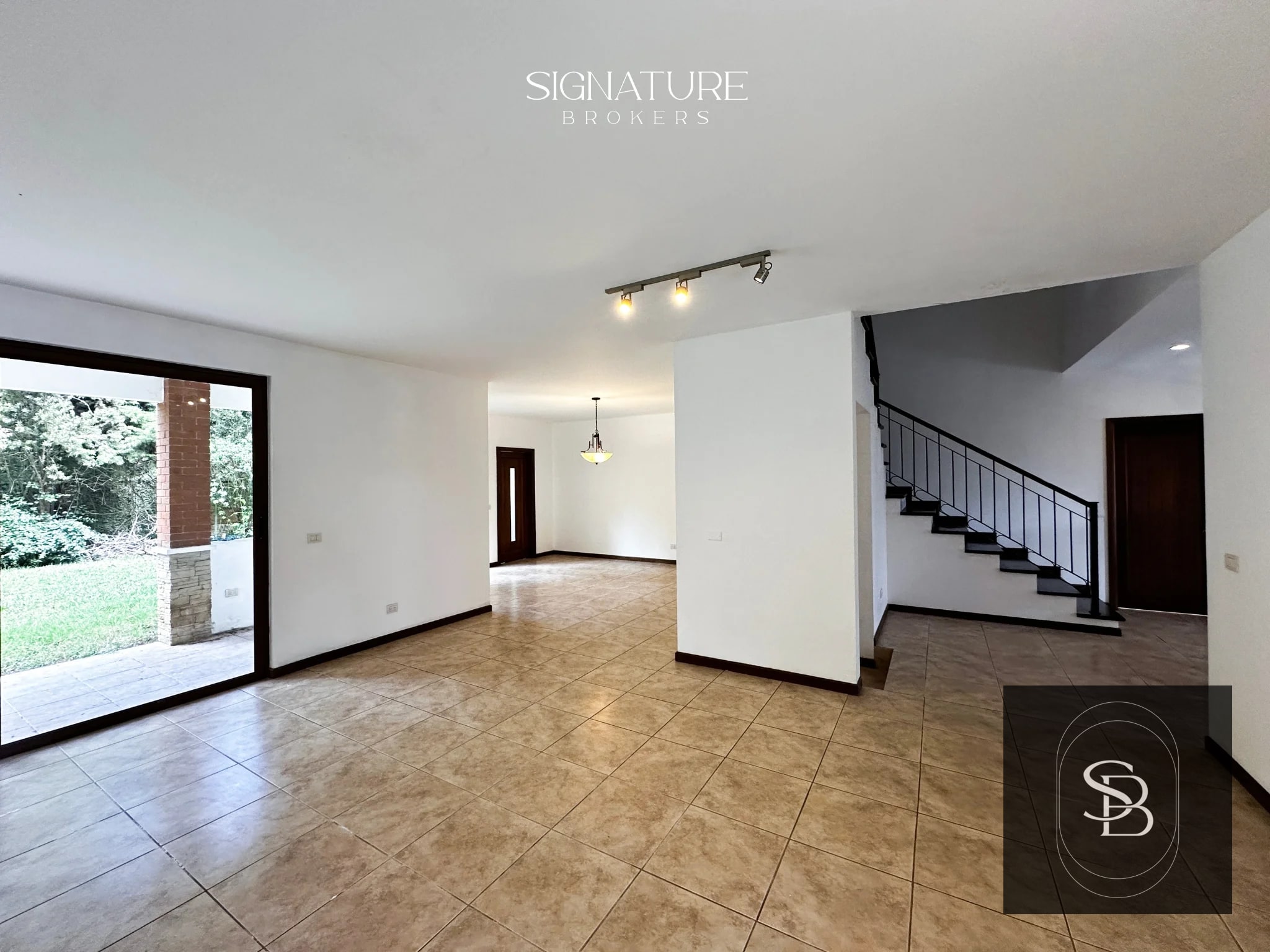 Casa en Venta - Puerta Grande, Km 14 CES - 1