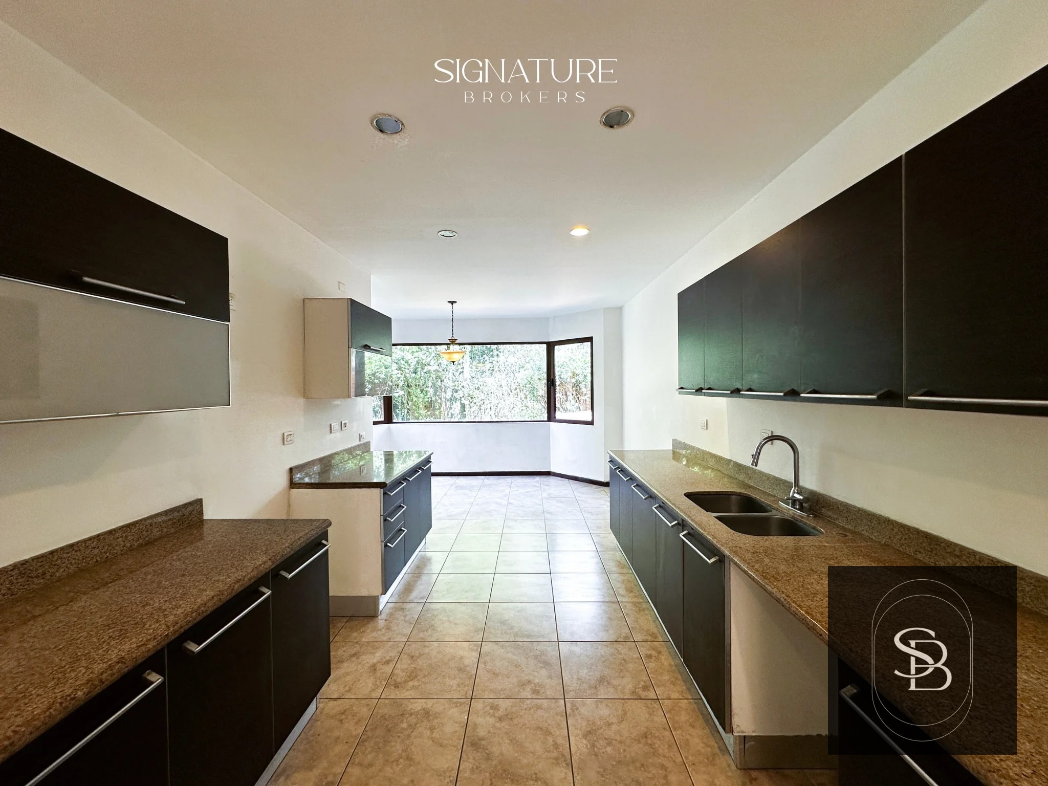 Casa en Venta - Puerta Grande, Km 14 CES - 2