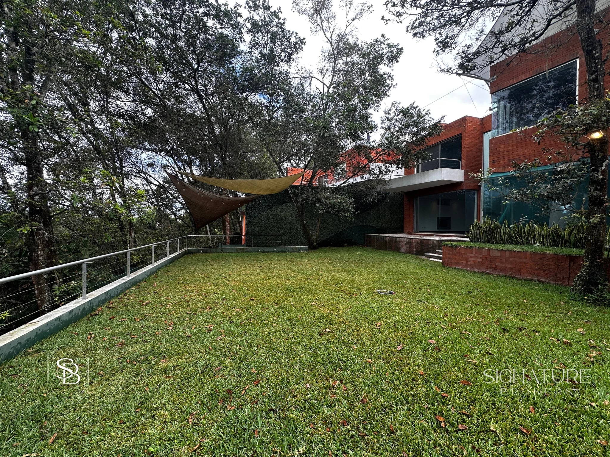 Casa en Venta - Condominio Encinos 6, Cayala Z.16 - 9