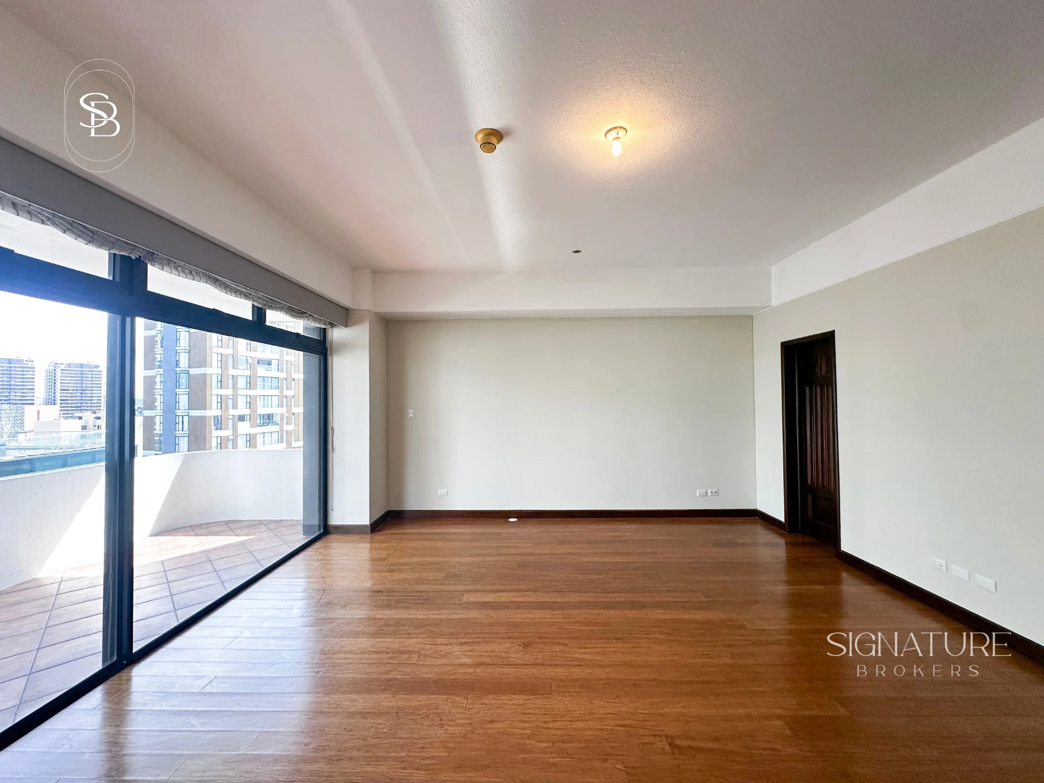 Apartamento en Venta – Premiere Plaza Z.10 - 5