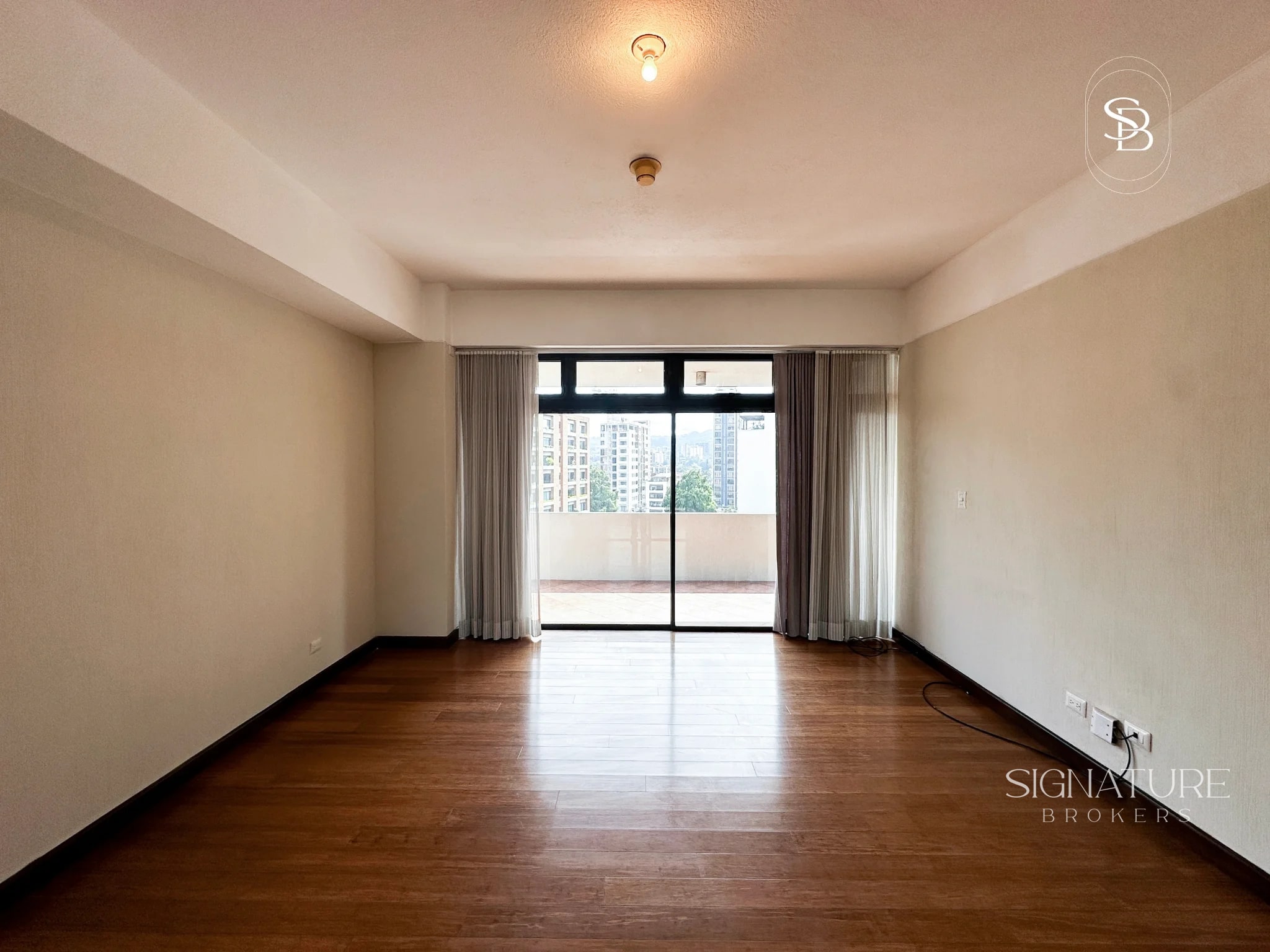 Apartamento en Venta – Premiere Plaza Z.10 - 6