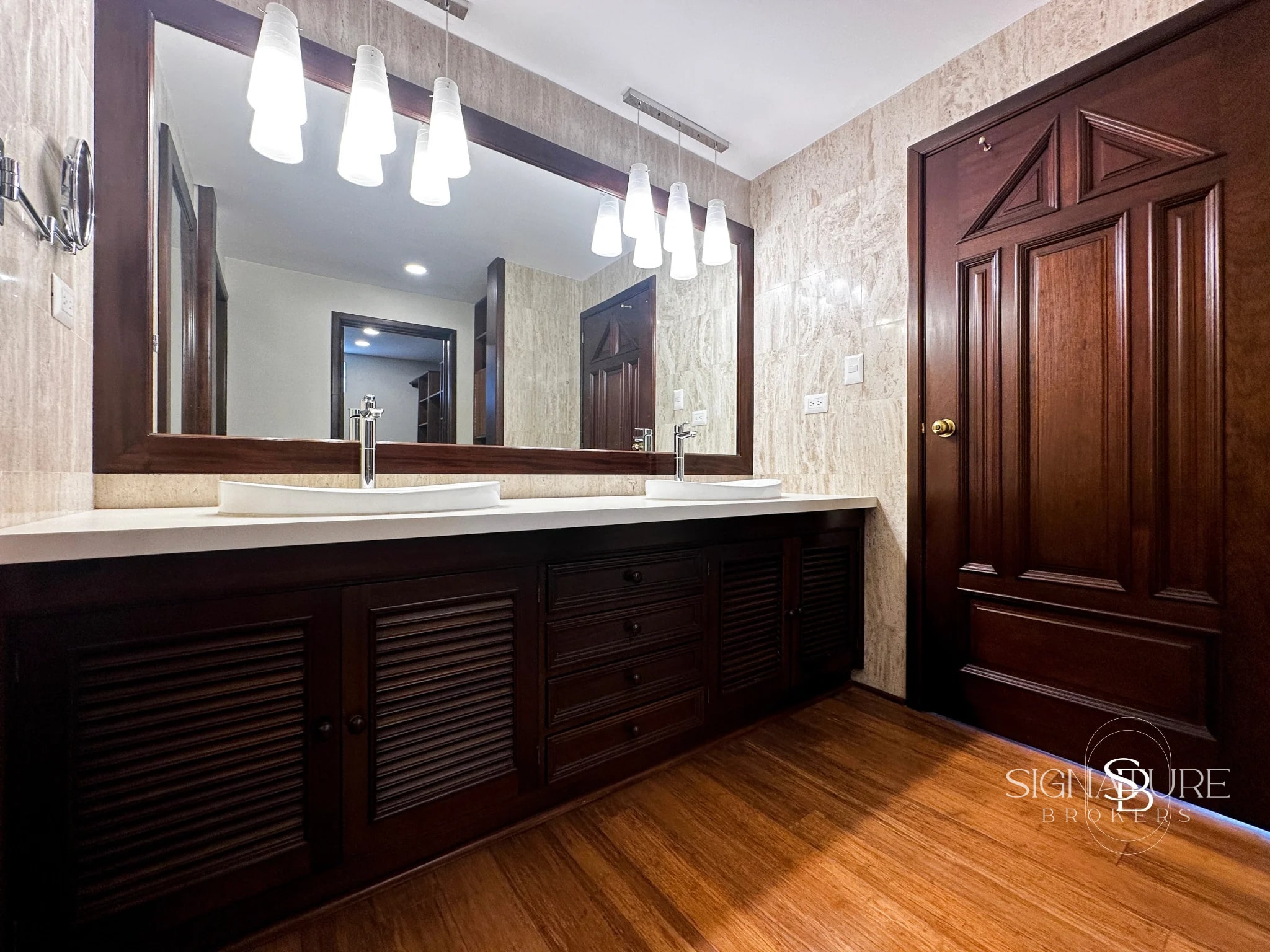 Apartamento en Venta – Premiere Plaza Z.10 - 8