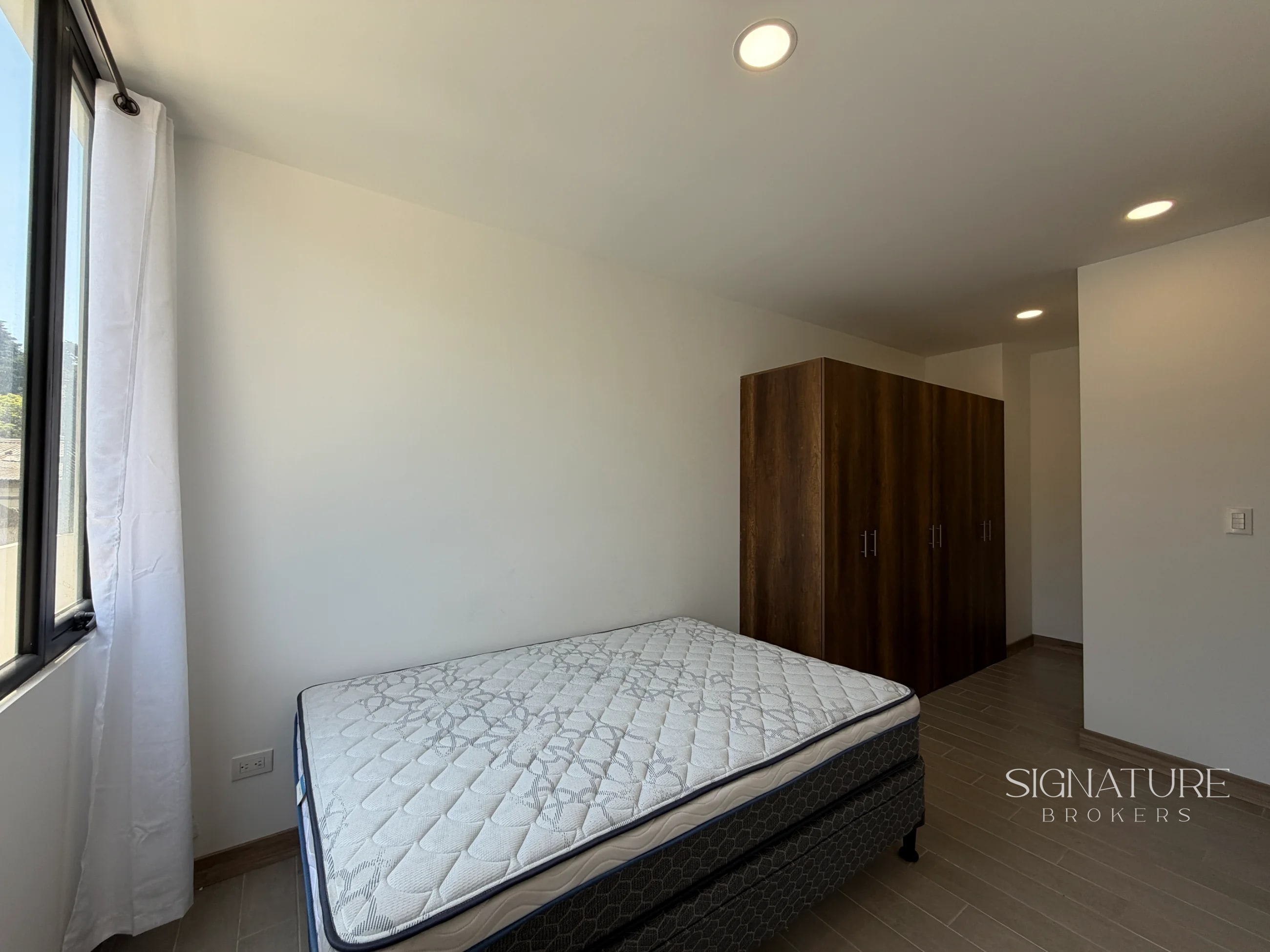 Apartamento en Renta semi-amueblado - Edificio Providencia Z.13 — Apartamento en Alquiler en Providencia Apartamentos, Zona 13, Guatemala, Ciudad — foto 6 de 10
