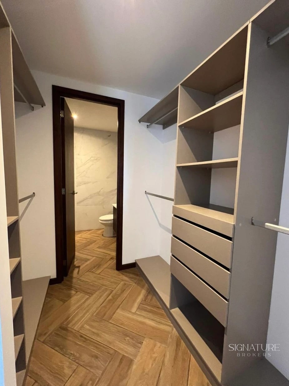 Apartamento en Renta zona 10 — Apartamento en Alquiler en Zona 10, Guatemala, Ciudad — foto 4 de 12