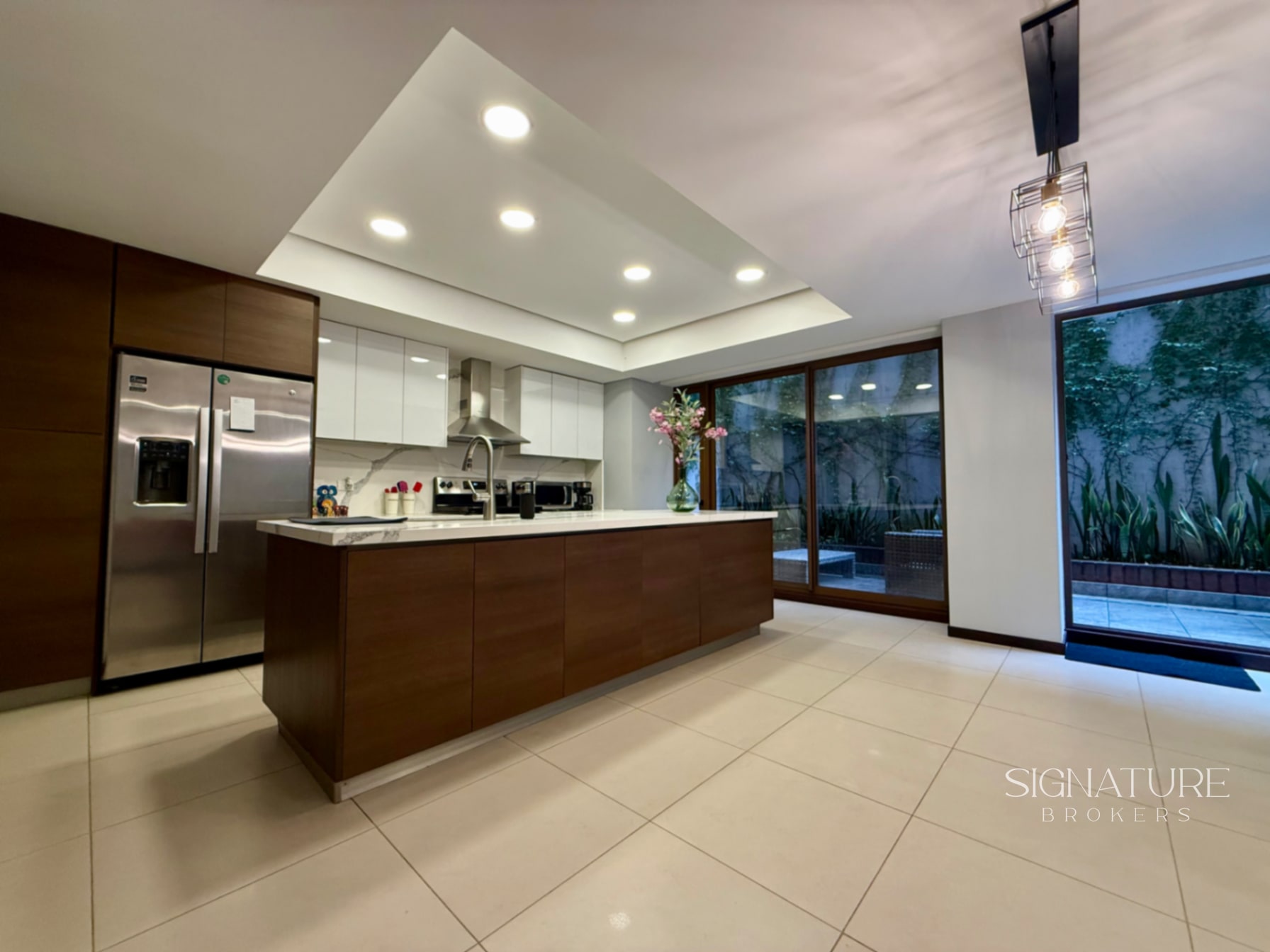 Apartamento en Venta - 4a Avenida, Zona 14 — Apartamento en Venta en Zona 14, Guatemala, Ciudad — foto 1 de 10