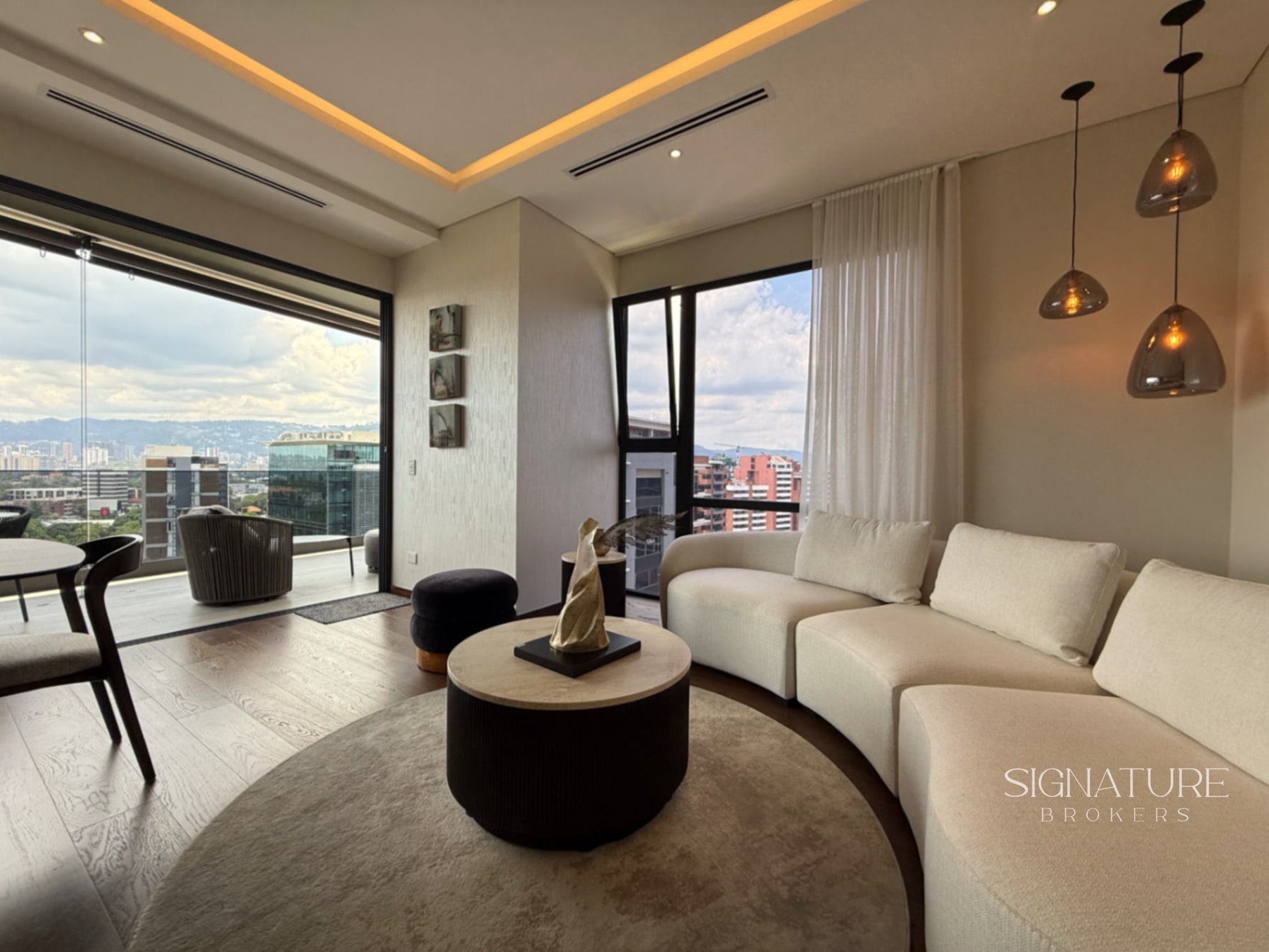 Apartamento en Venta - Santa Sofia 7a, Zona 10 — Apartamento en Venta en Santa Sofía 7AV, Zona 10, Guatemala, Ciudad — foto 5 de 12