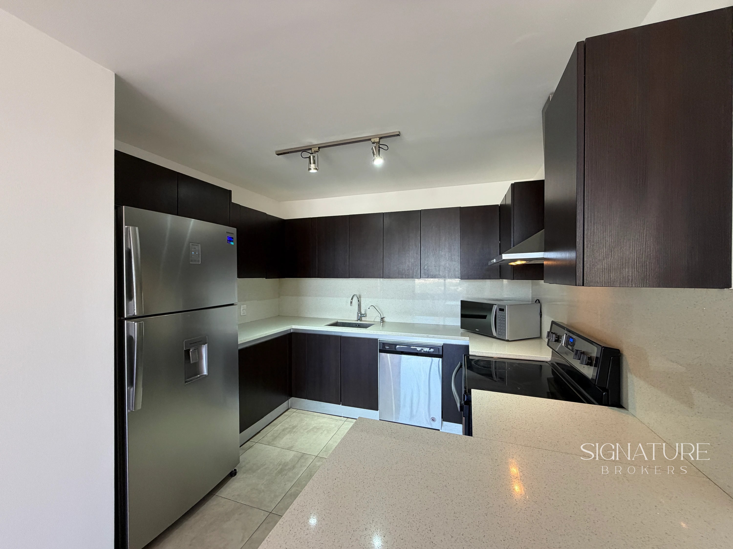 Apartamento en Venta - Lantana zona 14 — Apartamento en Venta en Lantana, Zona 14, Guatemala, Ciudad — foto 1 de 16