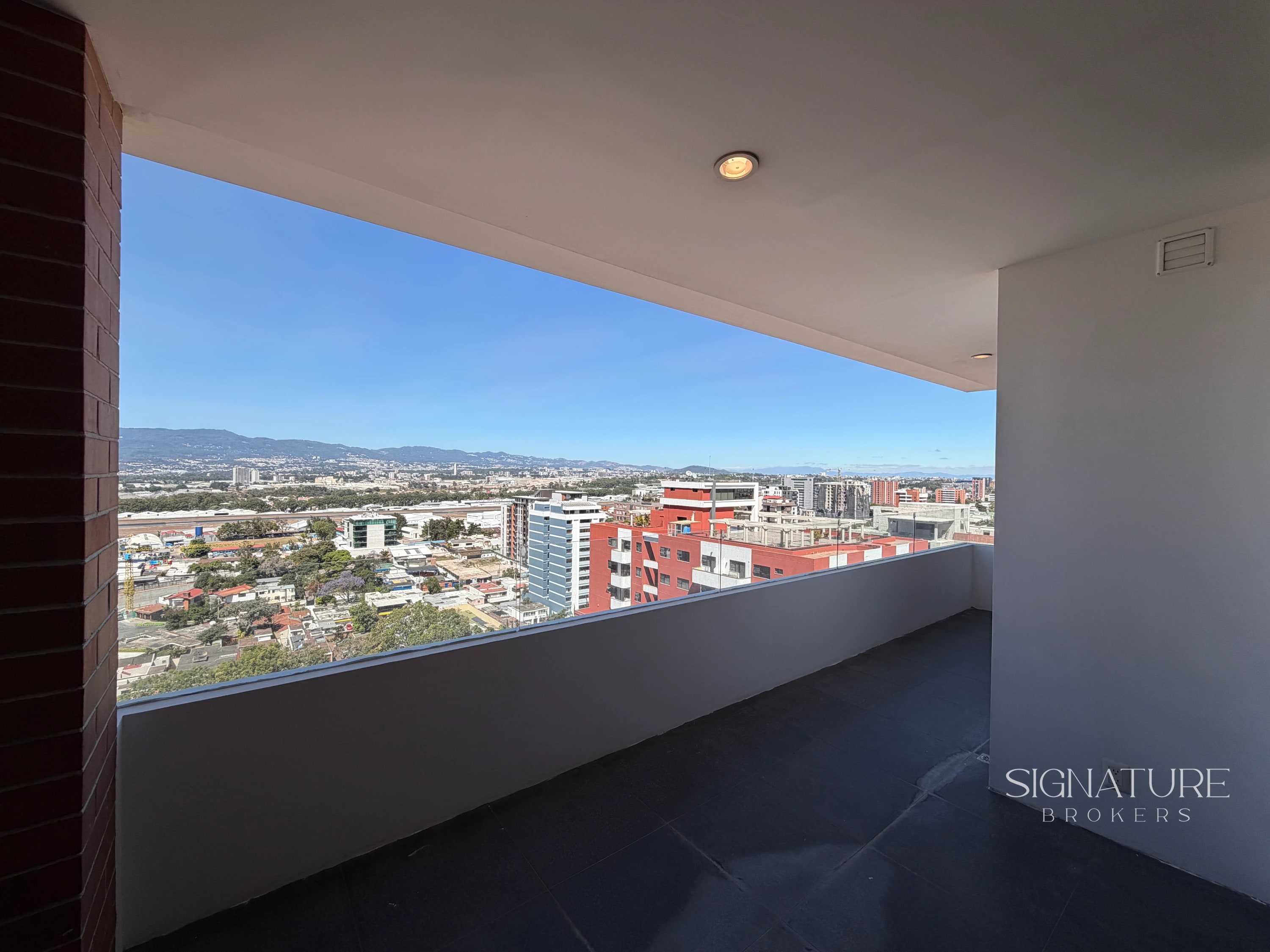 Apartamento en Venta - Lantana zona 14 — Apartamento en Venta en Lantana, Zona 14, Guatemala, Ciudad — foto 5 de 16