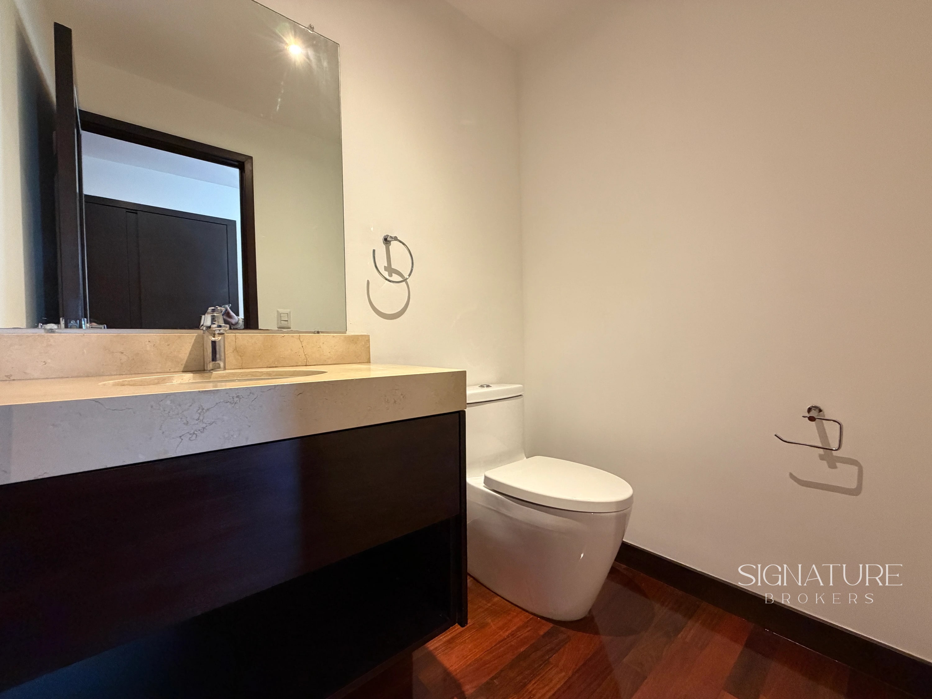 Apartamento en Venta - Lantana zona 14 — Apartamento en Venta en Lantana, Zona 14, Guatemala, Ciudad — foto 7 de 16