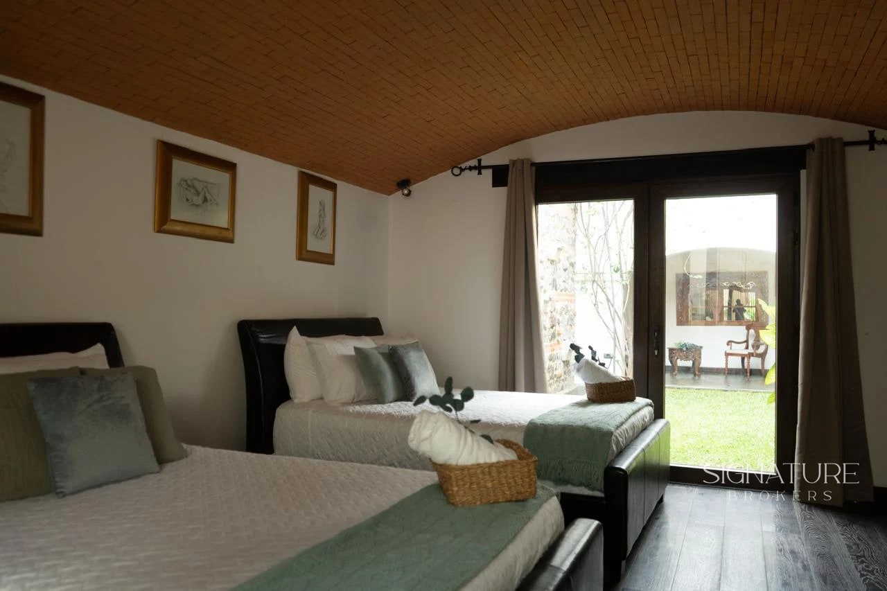 Casa en Venta – Condominio Las Gravileas, Antigua Guatemala — Casa vacacional en Venta en Antigua, Sacatepéquez — foto 13 de 17