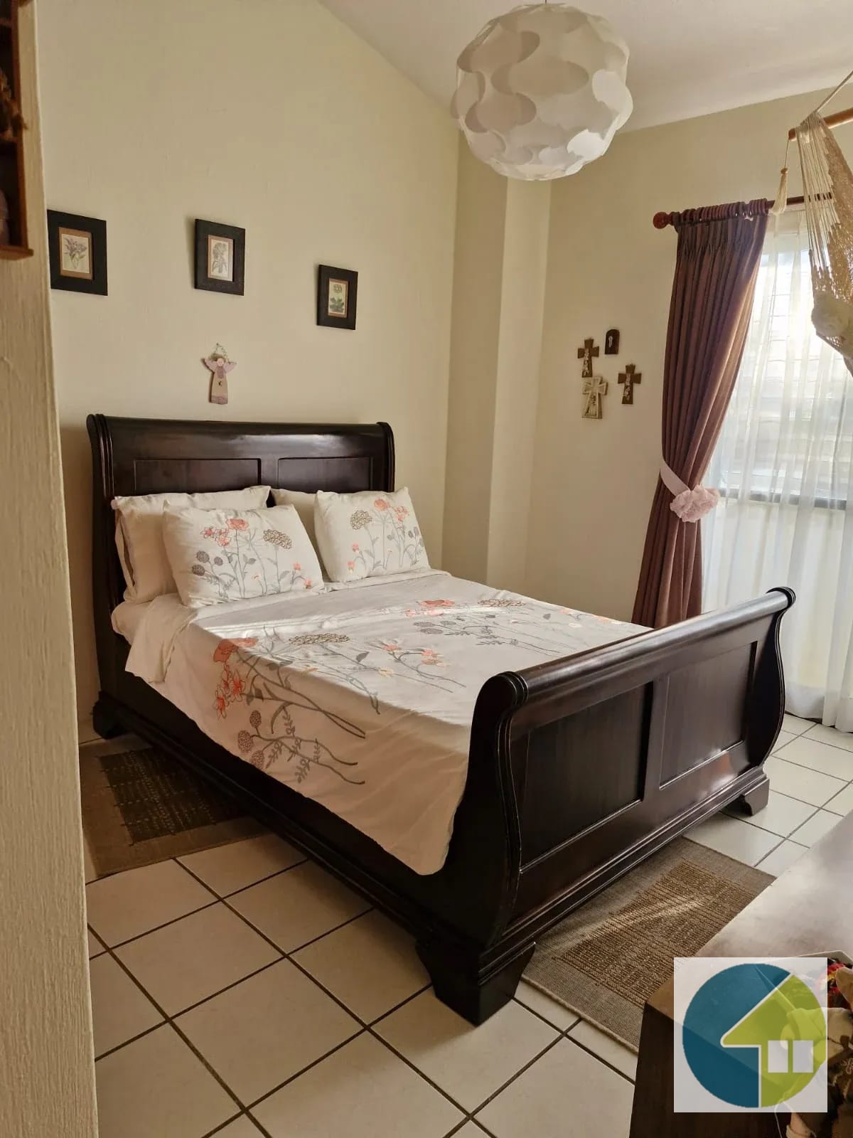 Hermosa Casa de 2 Niveles en Terravista con Amplio Jardín — Casa en Venta en Terravista, Carretera a El Salvador, Guatemala, Ciudad — foto 13 de 16