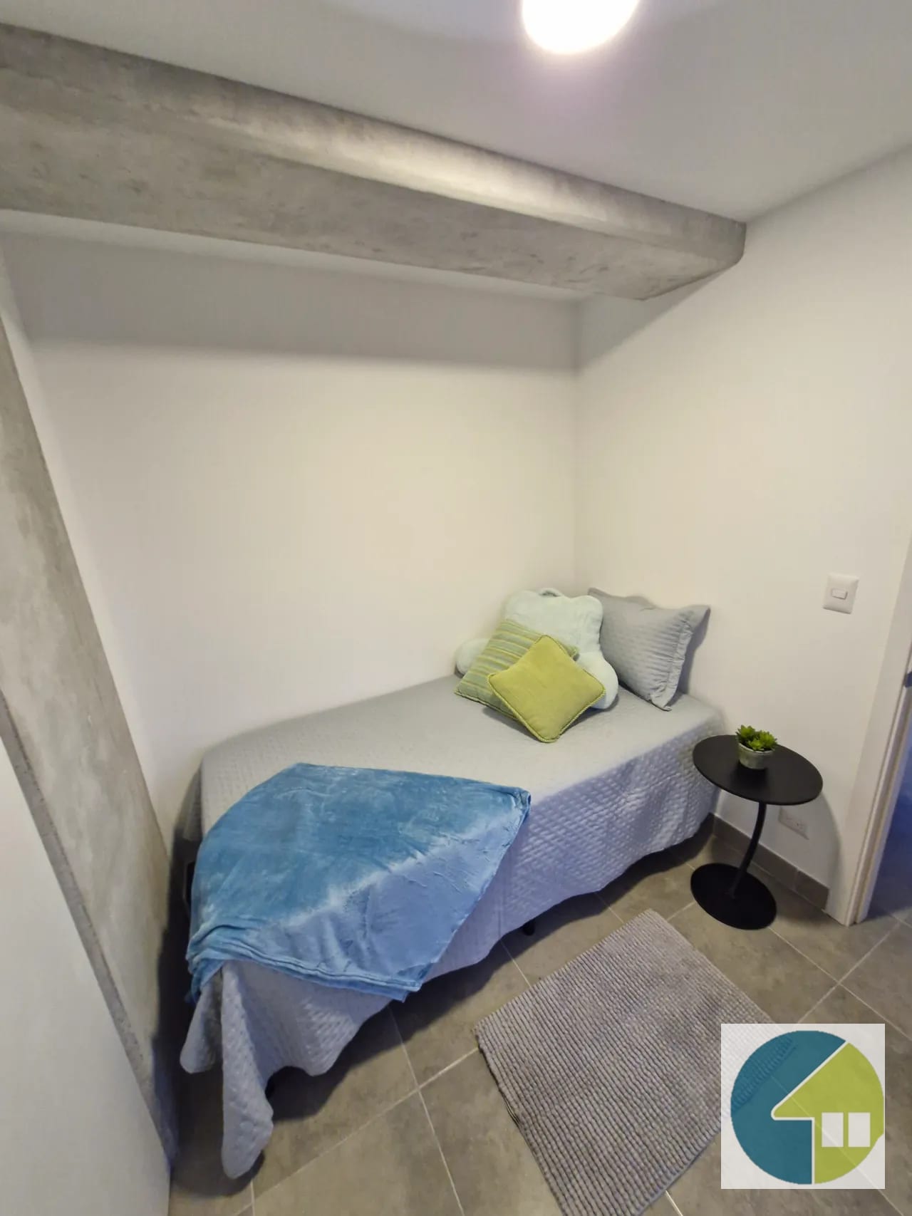 Dormitorio 2 — Apartamento Amueblado y Equipado en Zona 10 — Apartamento en Venta en Fiamene, Zona 10, Guatemala, Ciudad — foto 5 de 15