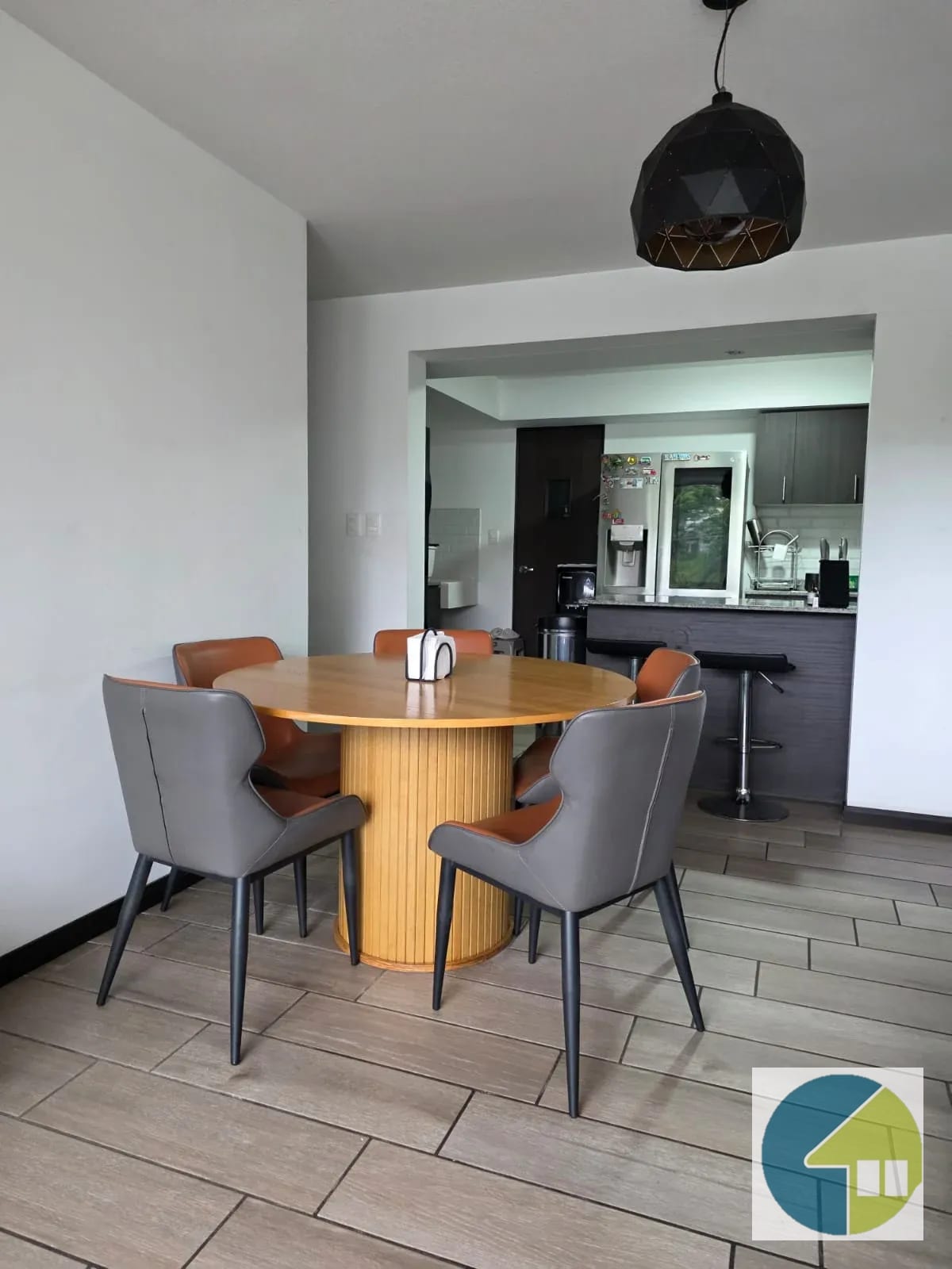 ¡tu Nuevo Hogar Te Espera en Condado el Naranjo! — Apartamento en Venta en Condado Naranjo, Zona 4 Mixco, Guatemala, Ciudad — foto 2 de 13