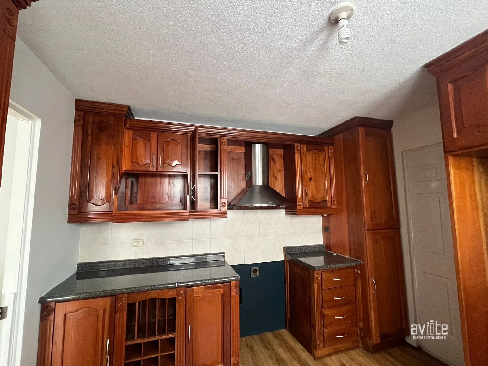 Casa tipo Solana, 4 dormitorios. Condado Naranjo, Alameda Norte $390,000 — Casa en Venta en Condado Naranjo, Zona 4 Mixco, Guatemala, Ciudad — foto 15 de 16
