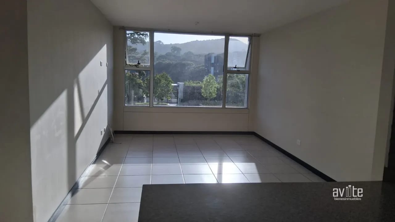 Condado Naranjo, Torres Alegria. Apartamento en nivel 2. Q5,800.00 con mantenimientos incluido — Apartamento en Alquiler en Condado Naranjo, Zona 4 Mixco, Guatemala, Ciudad — foto 5 de 17